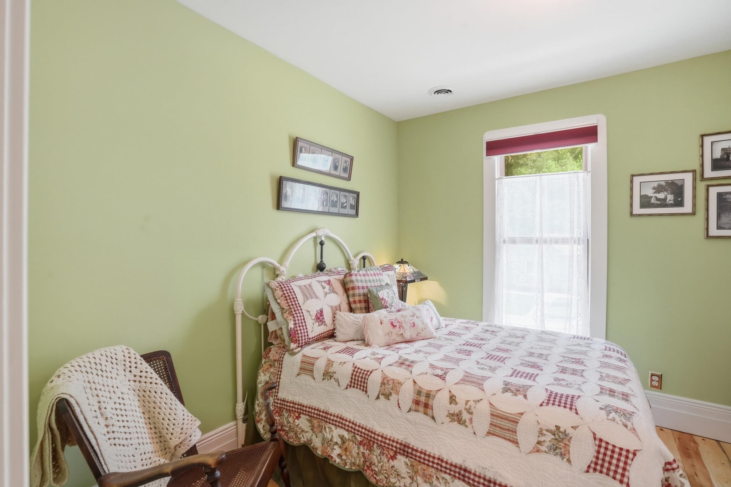 152 Charles Street Property Photo 22