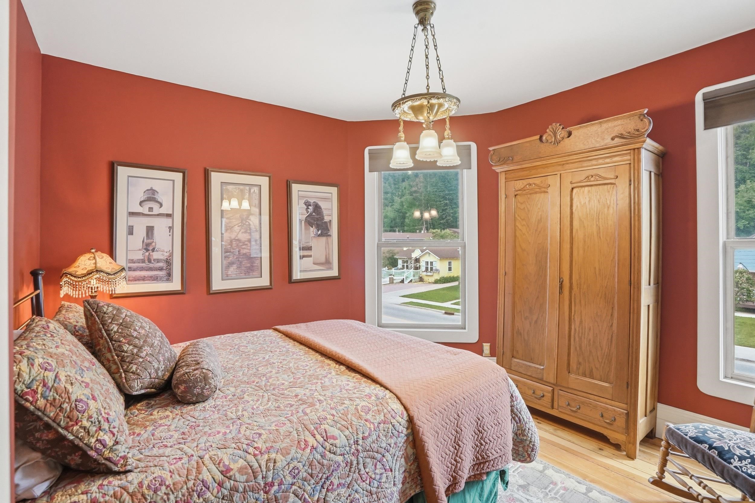 152 Charles Street Property Photo 26