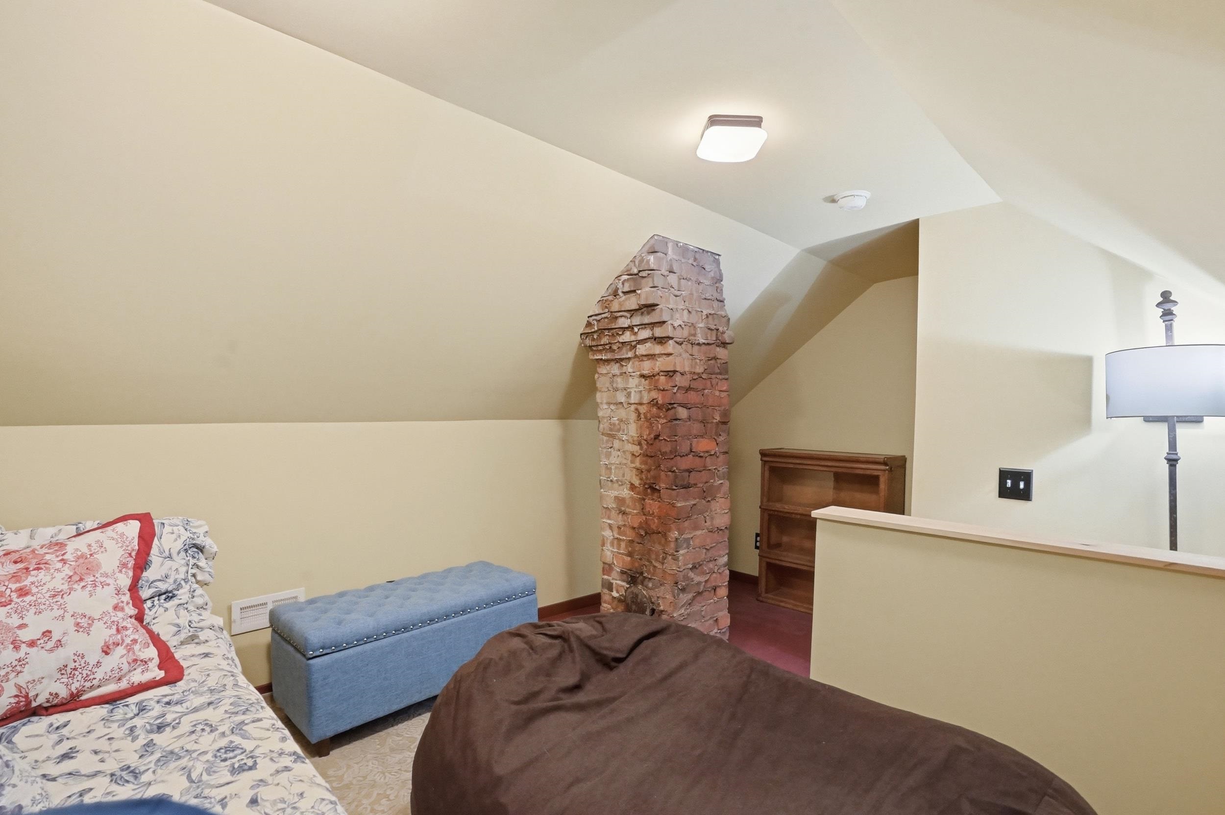 152 Charles Street Property Photo 28