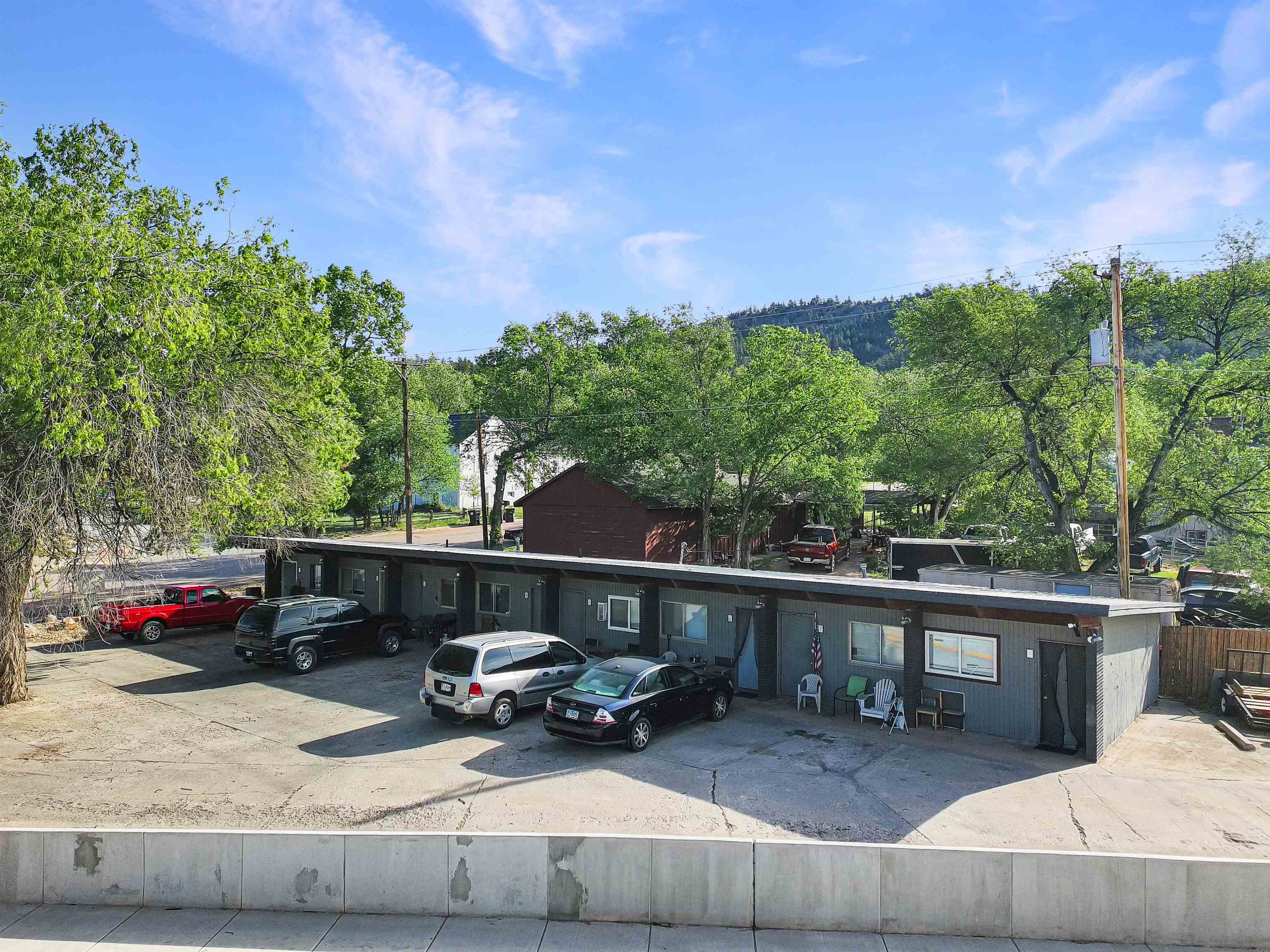 603 Jensen Highway Property Photo 3