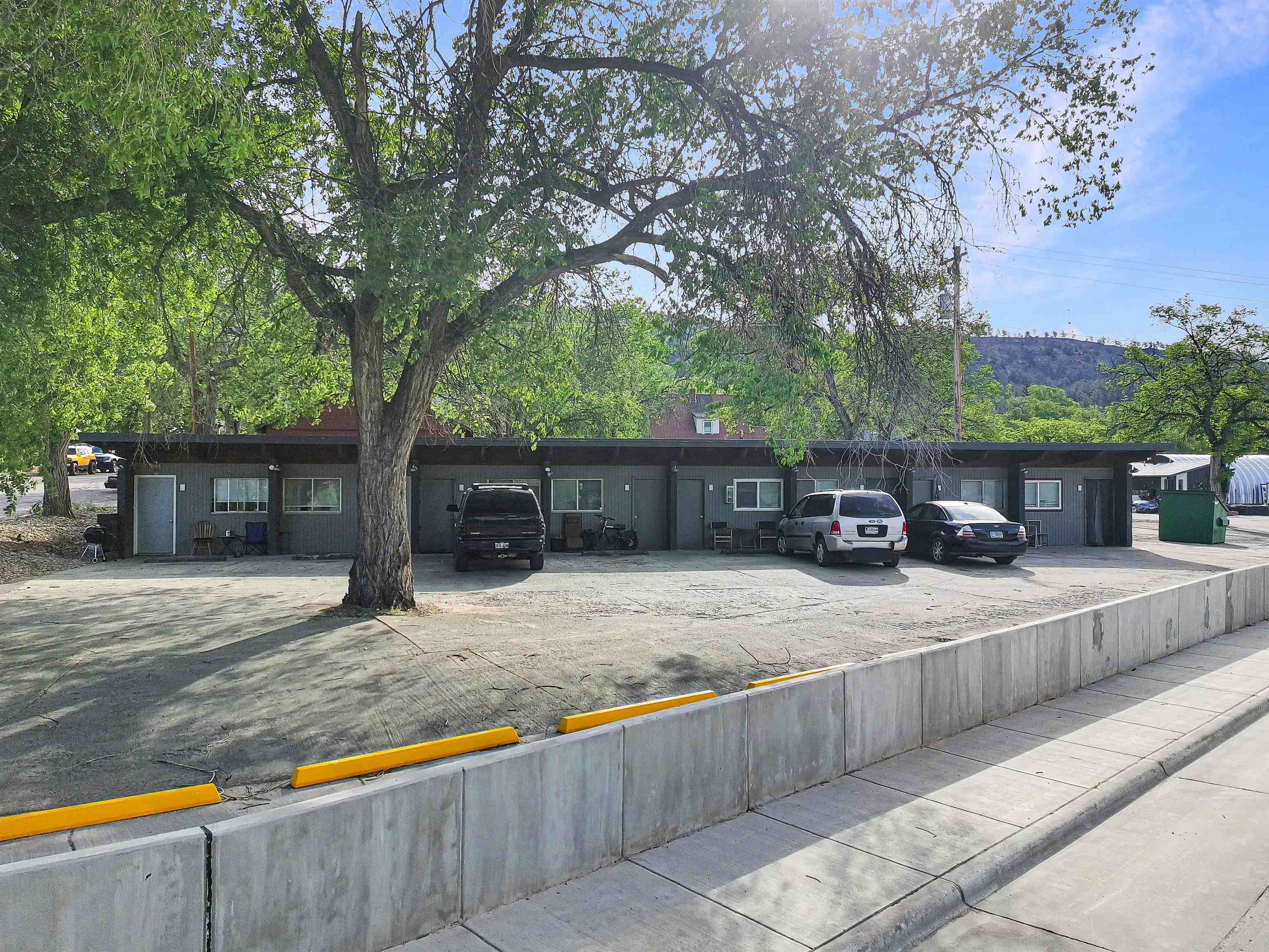 603 Jensen Highway Property Photo 4