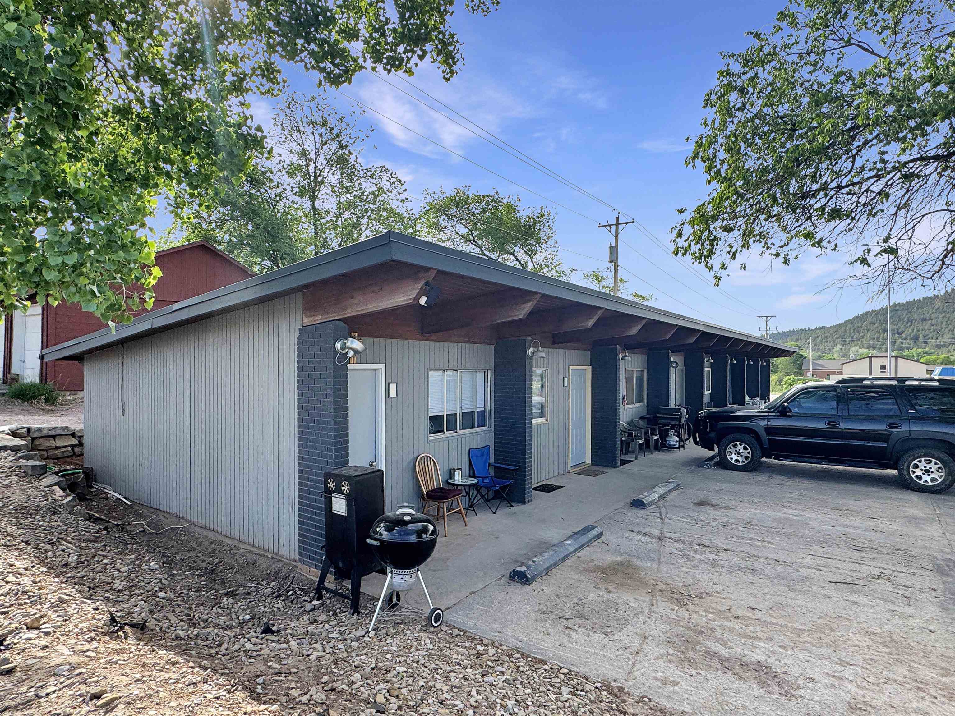 603 Jensen Highway Property Photo 8