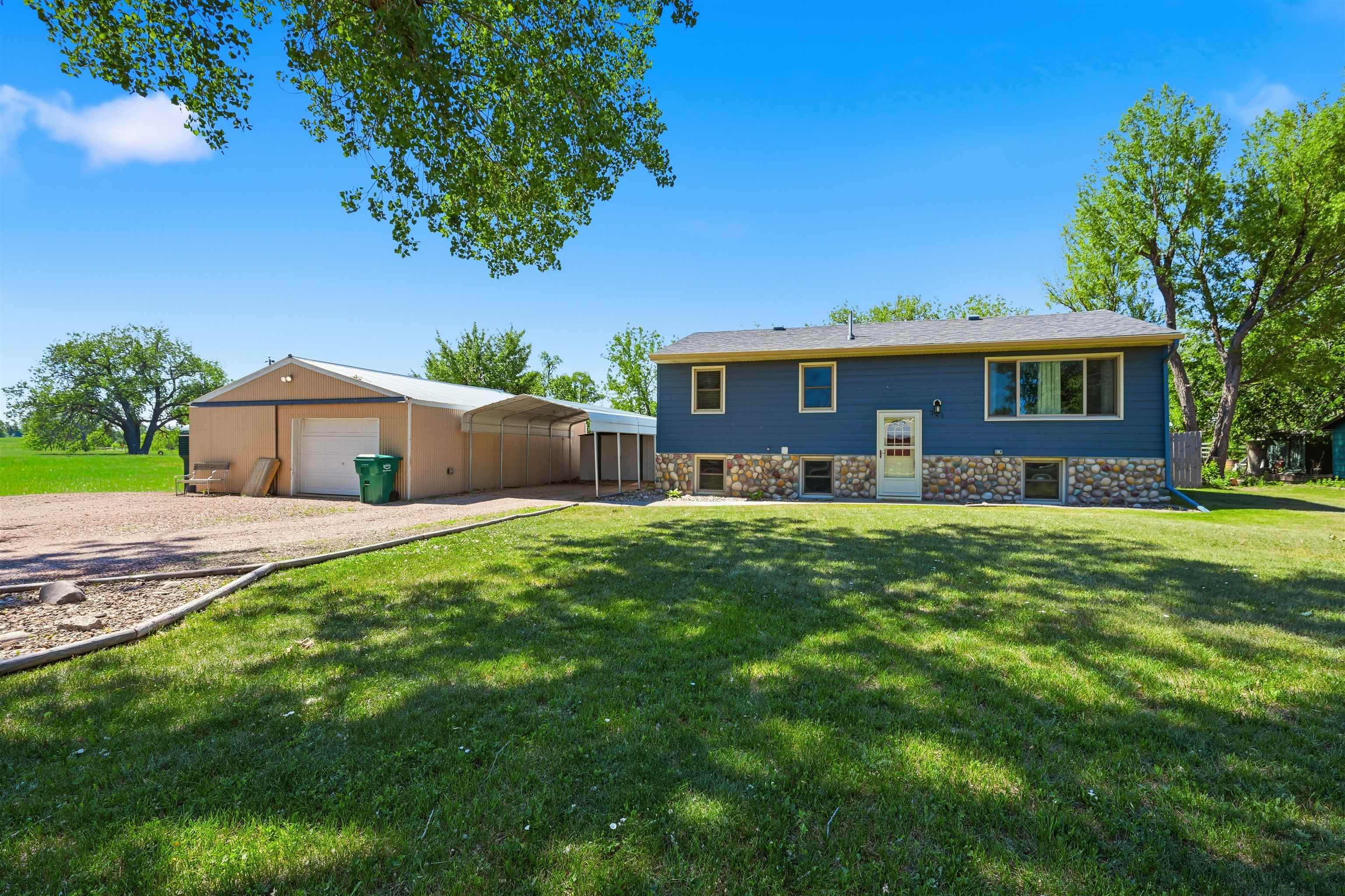 321 Circle Drive Property Photo 1
