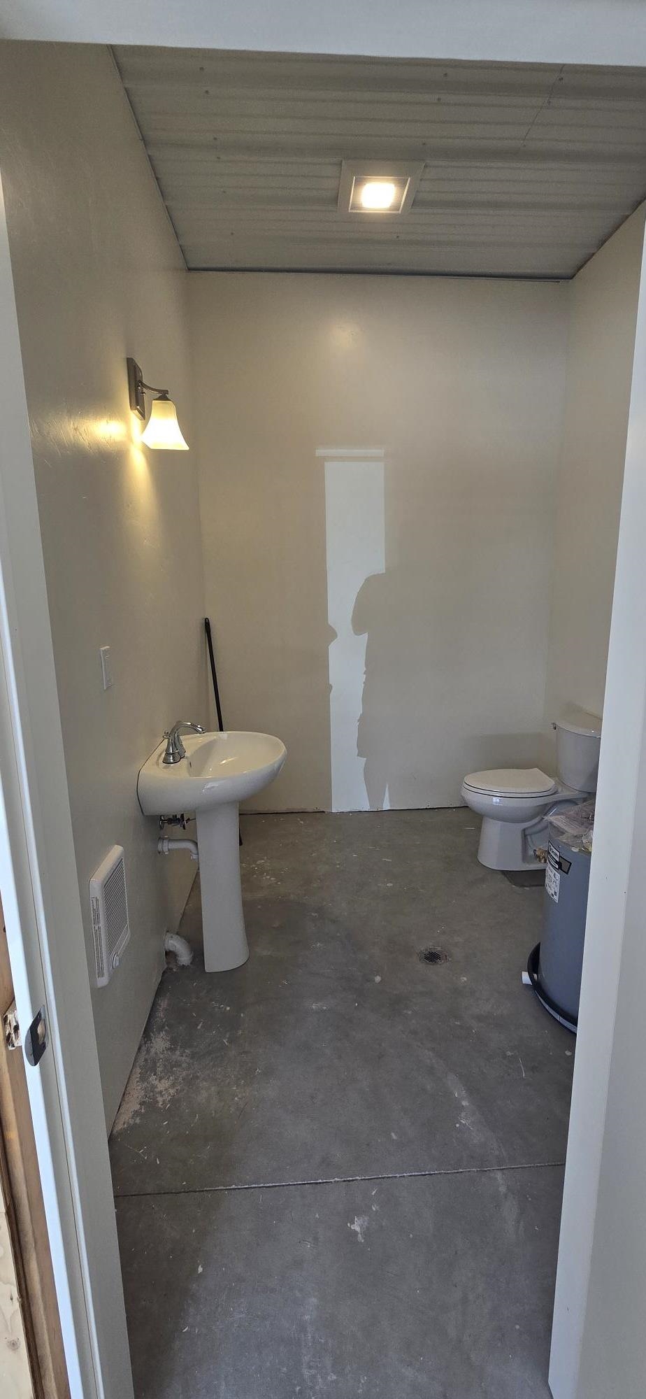 298 Remington Road Property Photo 16