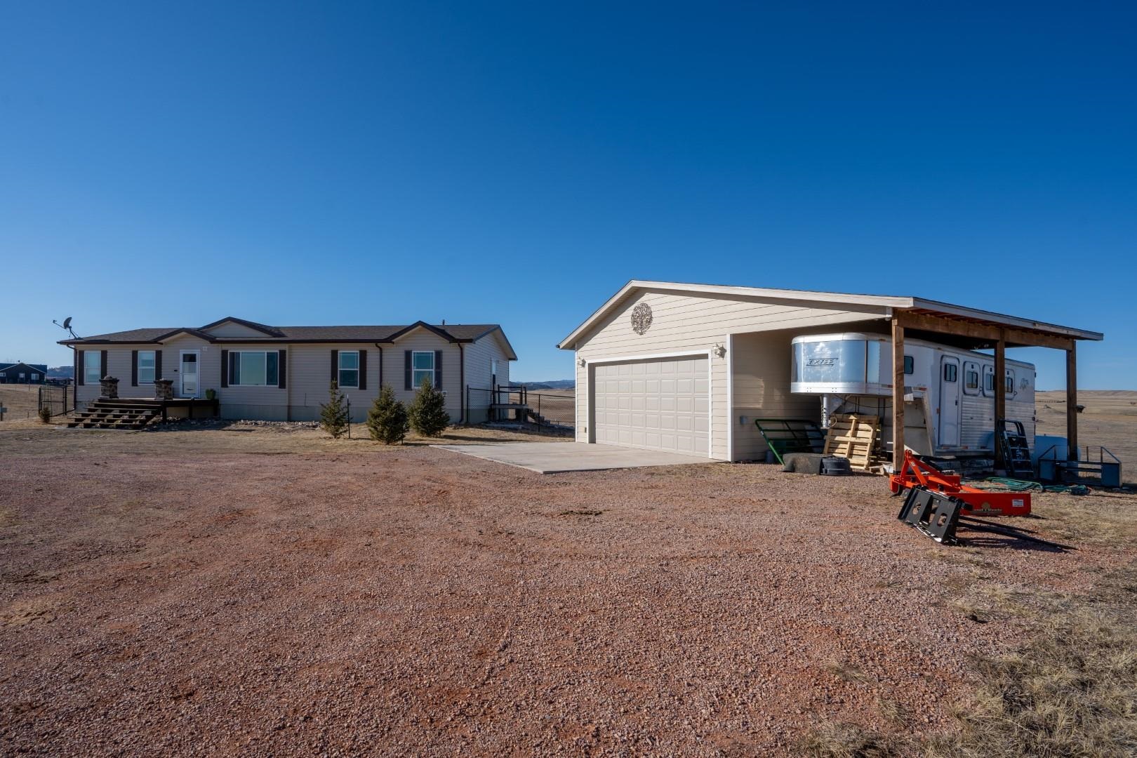 14198 Dry Creek Road Property Photo 3