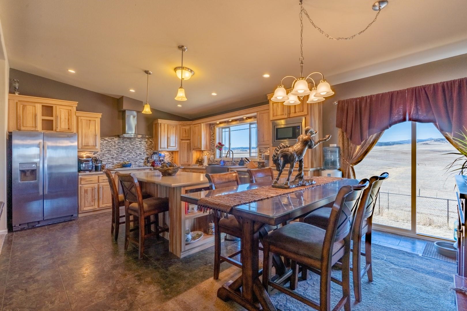 14198 Dry Creek Road Property Photo 6
