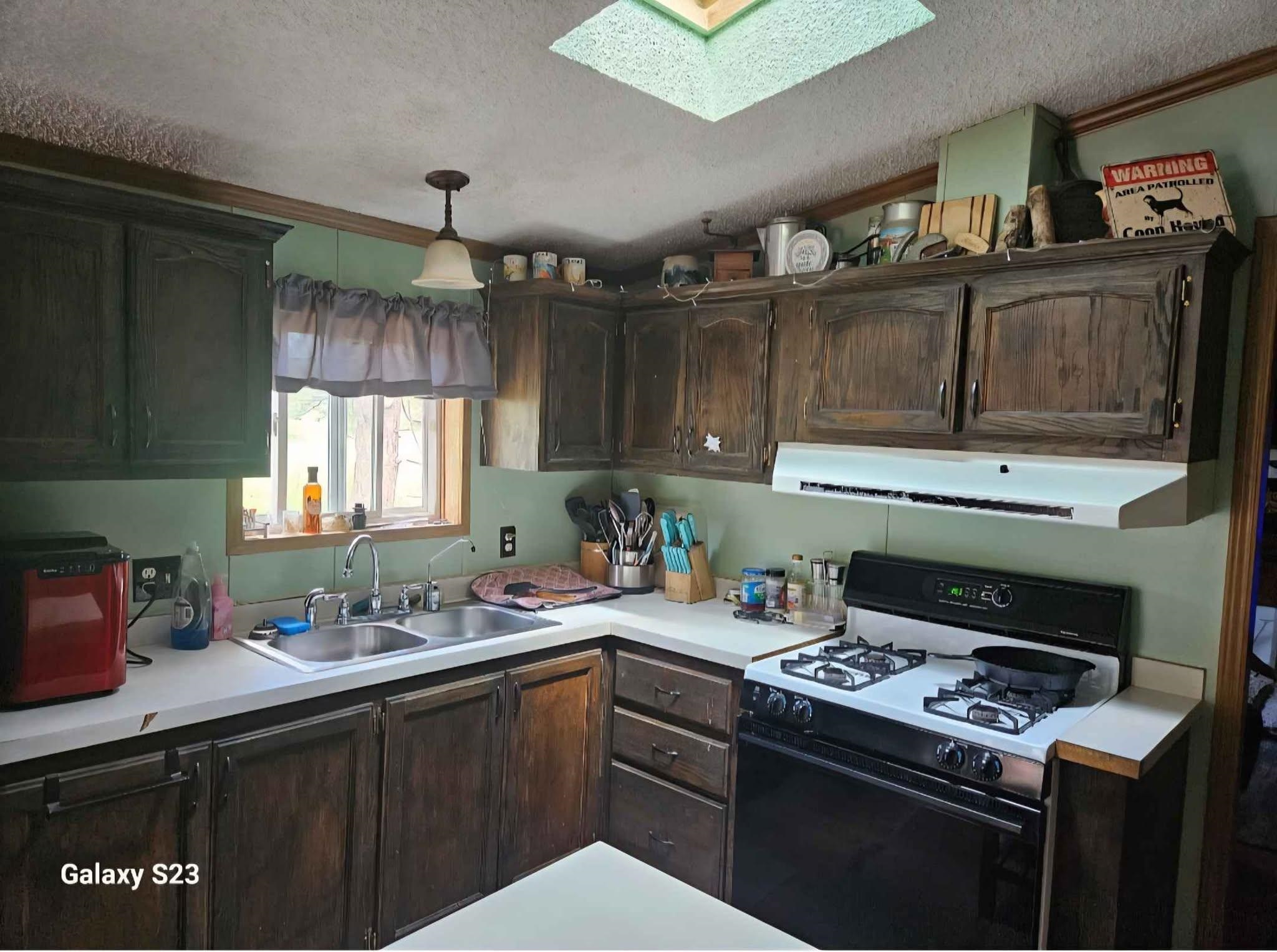 21113 Brimstone Place Property Photo 2