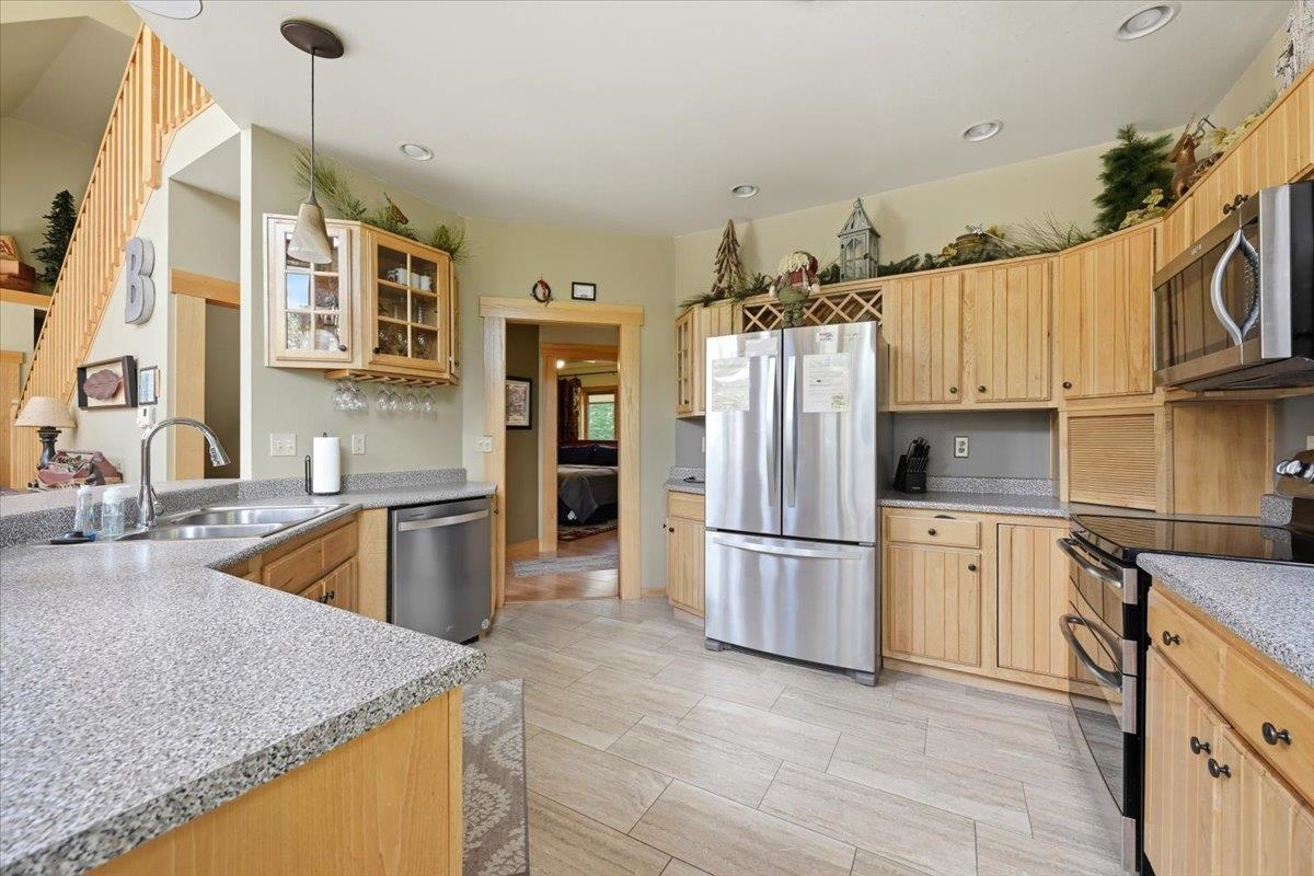 11200 Birch Drive Property Photo 5