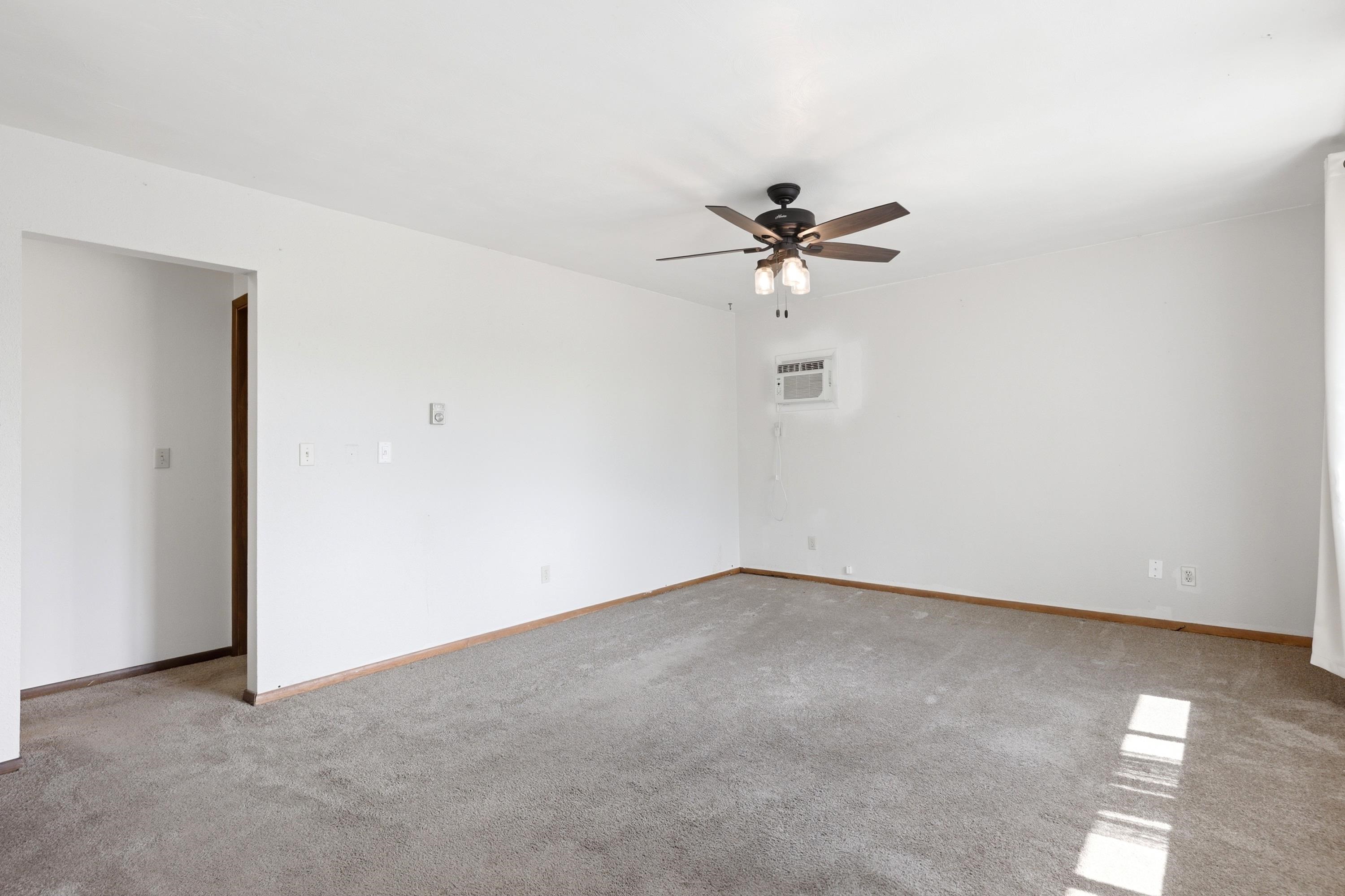 2518 Washington Avenue Property Photo 6