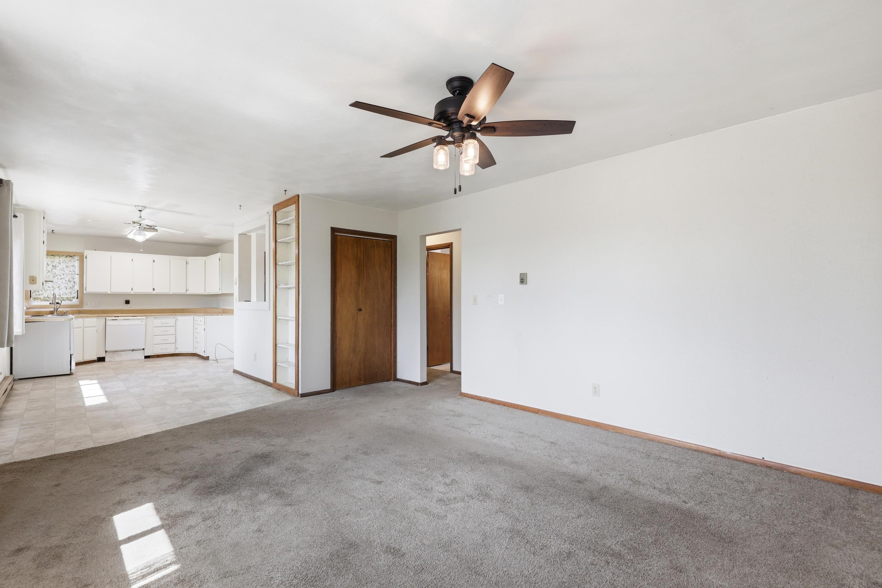 2518 Washington Avenue Property Photo 8