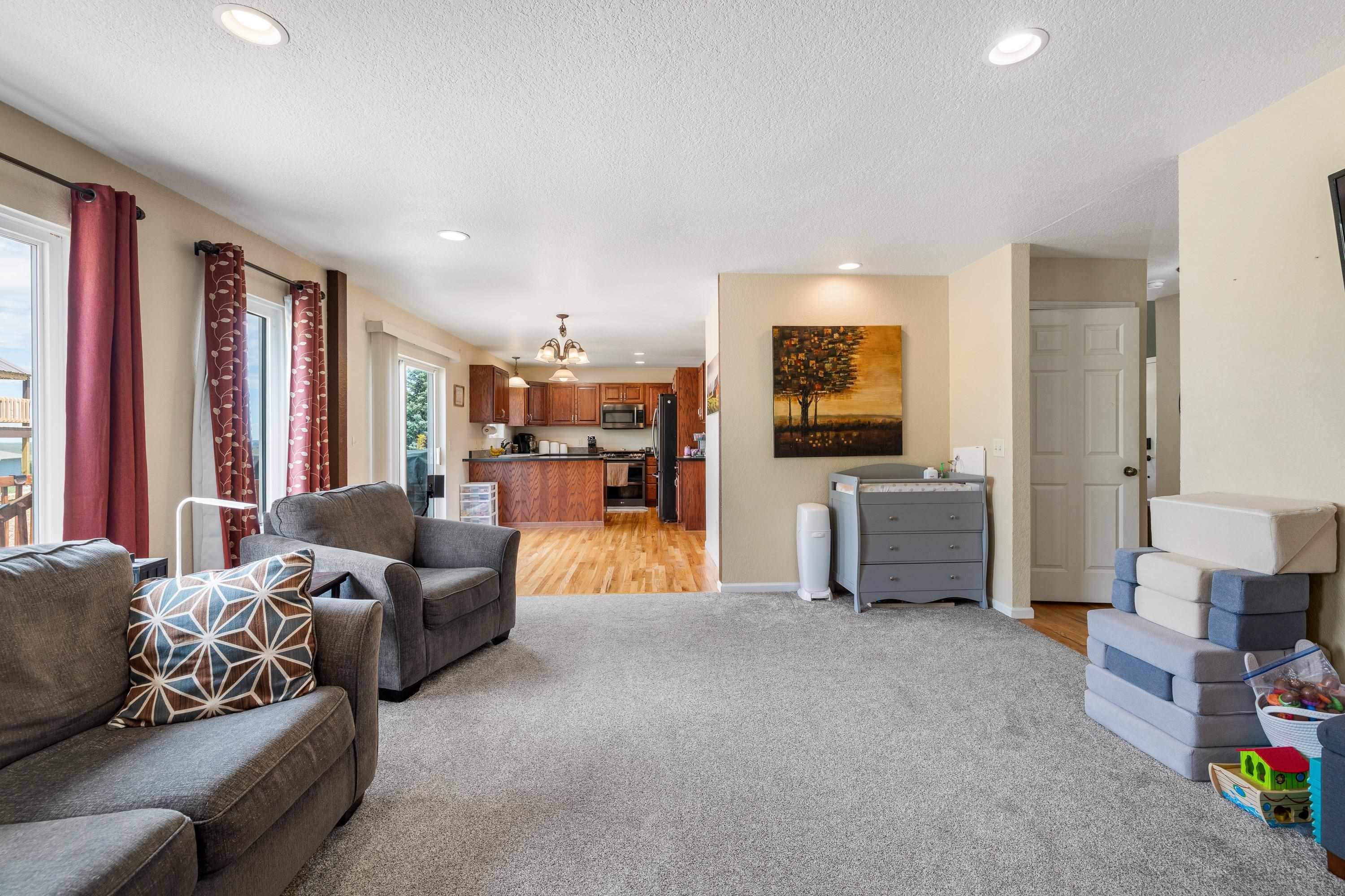 11565 Saddleback Court Property Photo 11