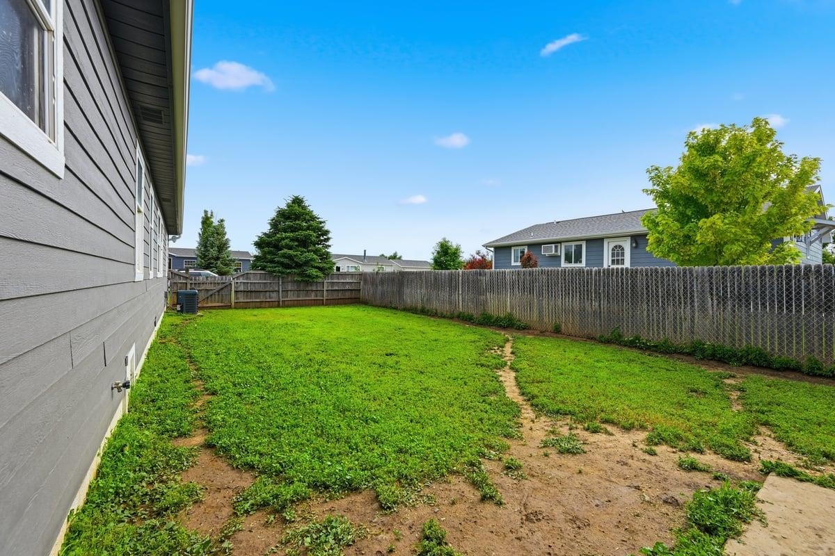 265 Ferguson Street Property Photo 16