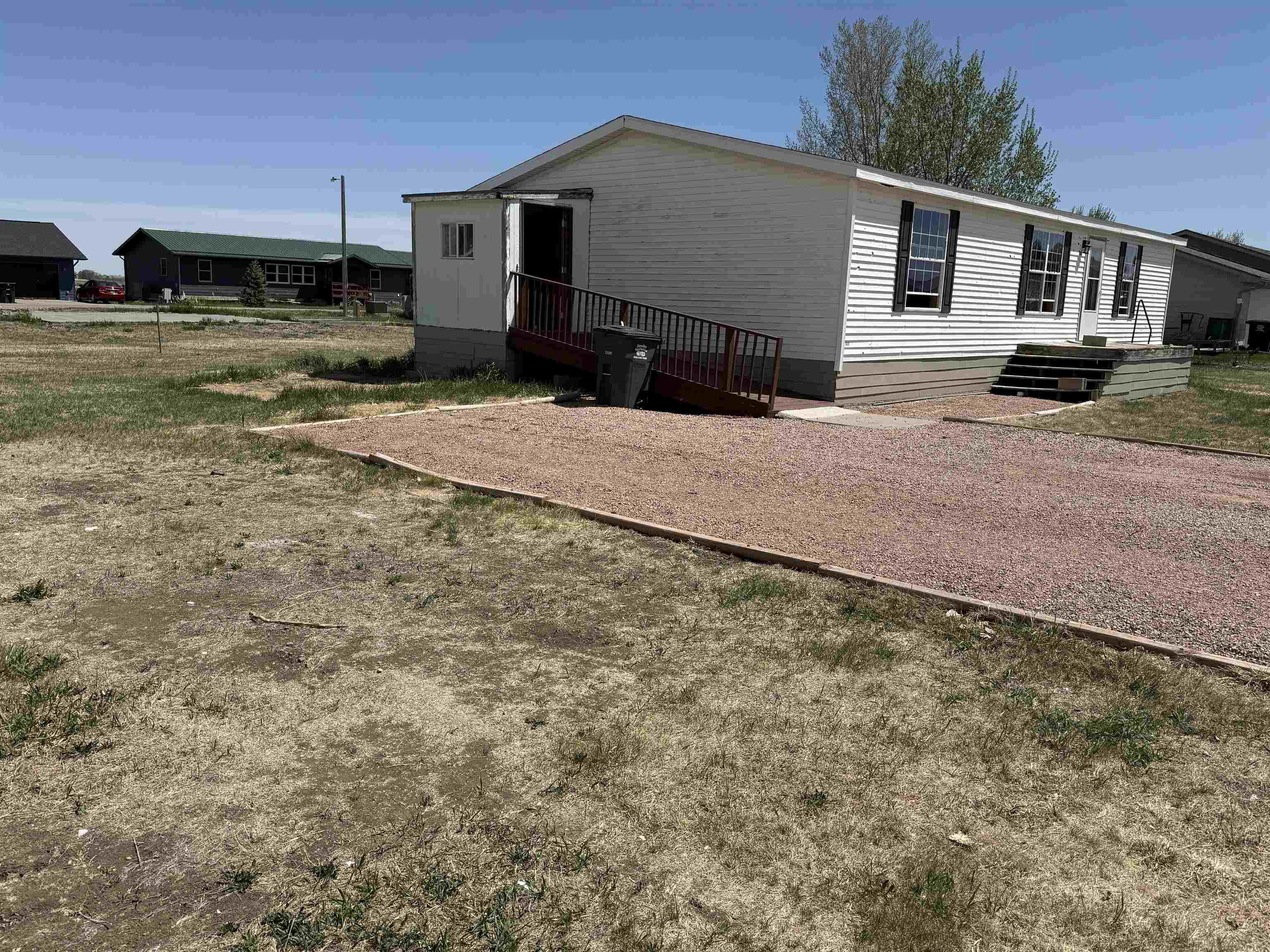 214 Donna Street Property Photo 2