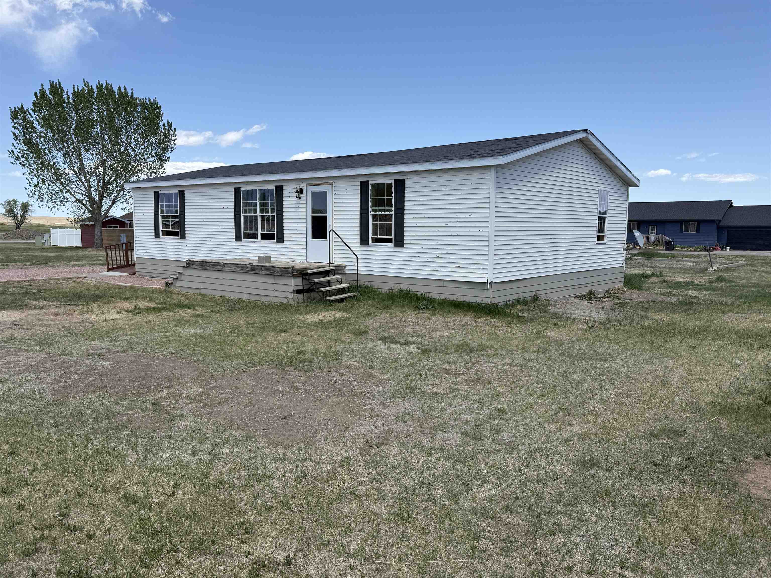 214 Donna Street Property Photo 5