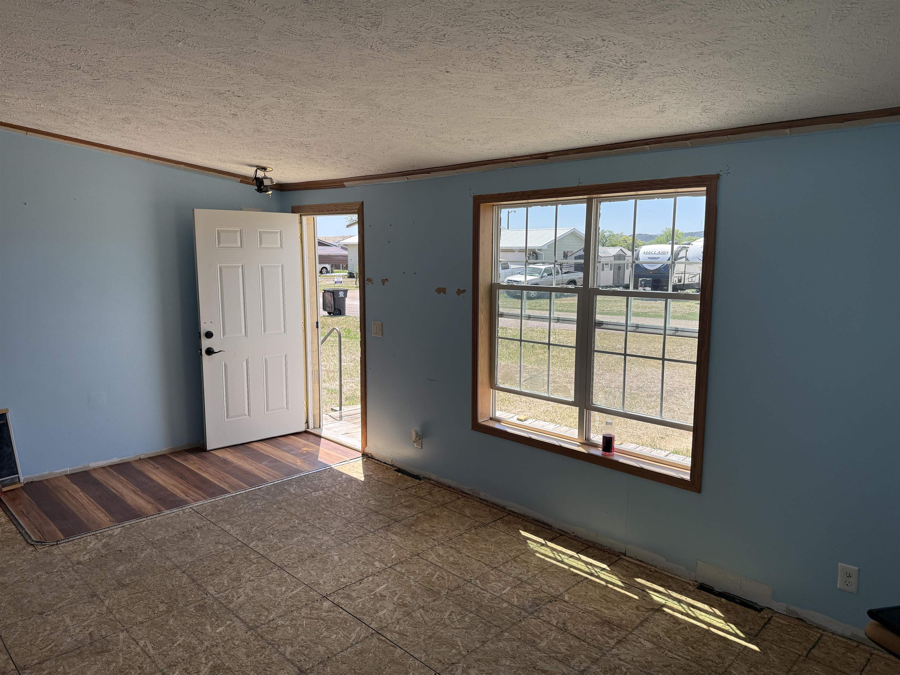 214 Donna Street Property Photo 11