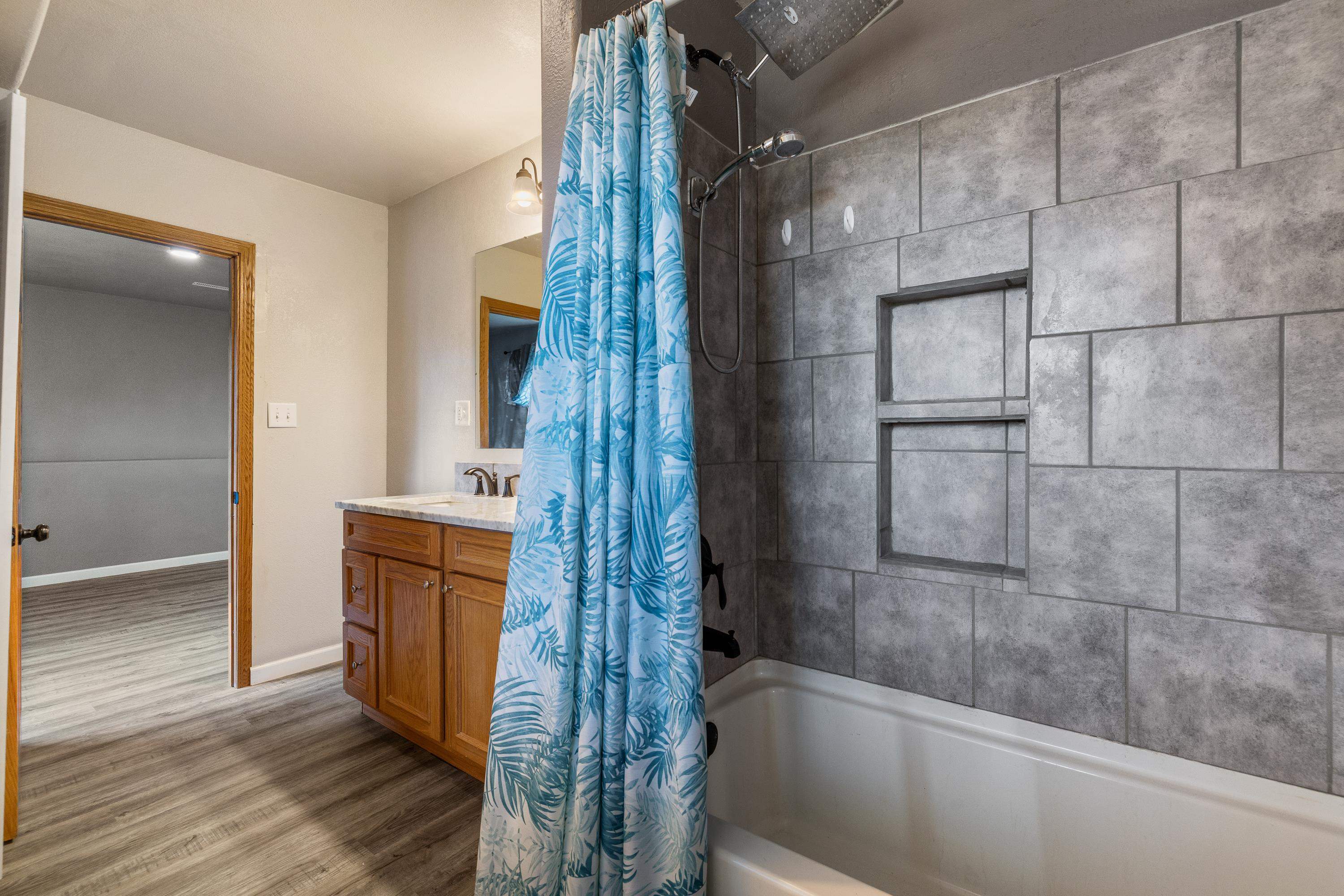 740 Bear Tooth Court Property Photo 15