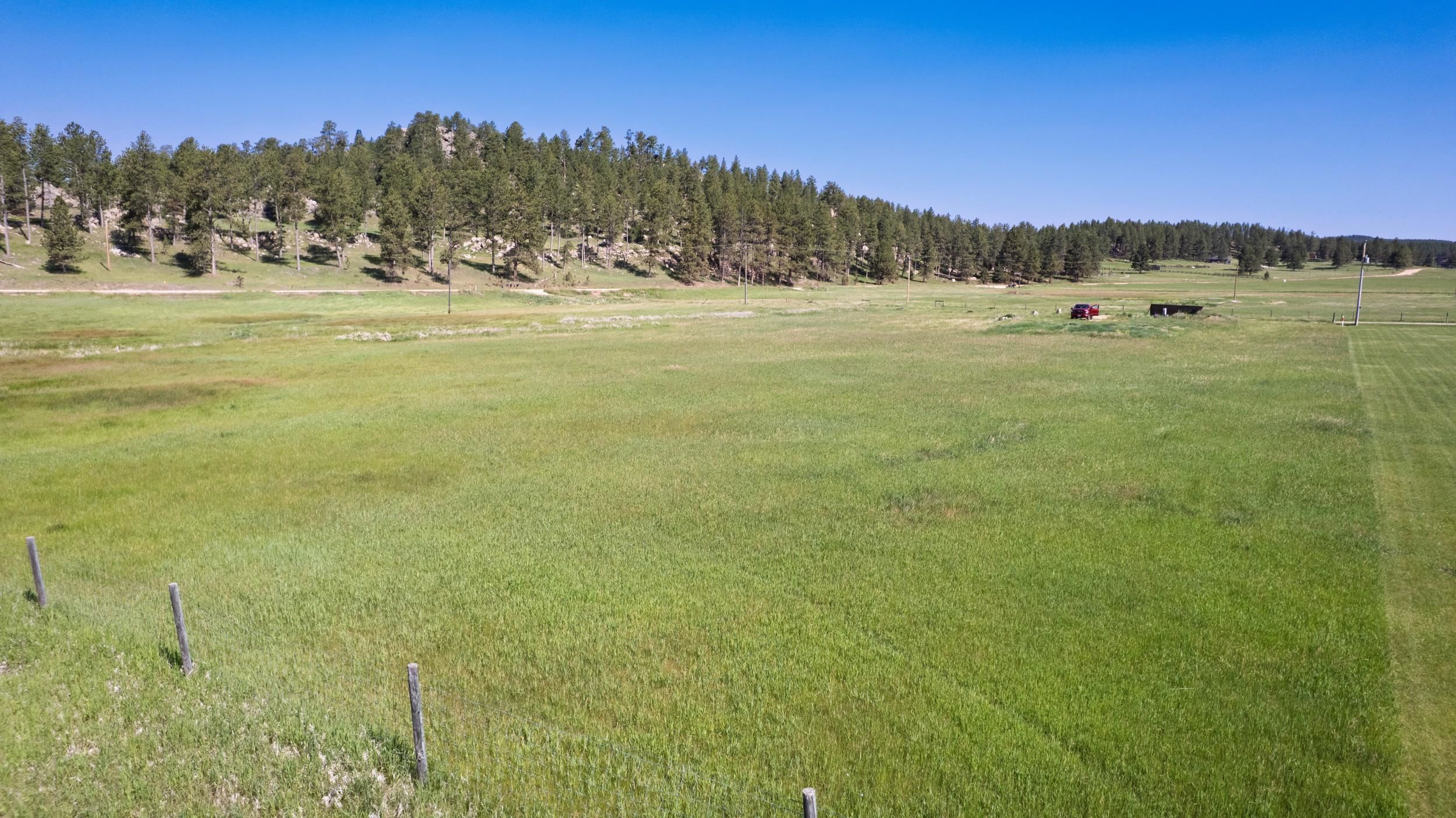 11895 Pleasant Valley Road Property Photo 6