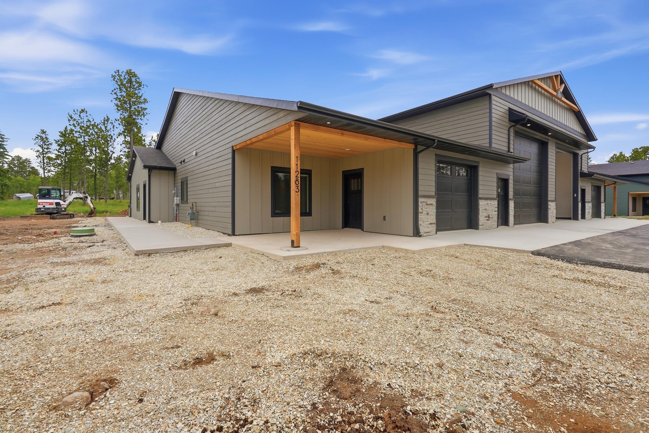 11283 Black Forest Road Property Photo 2