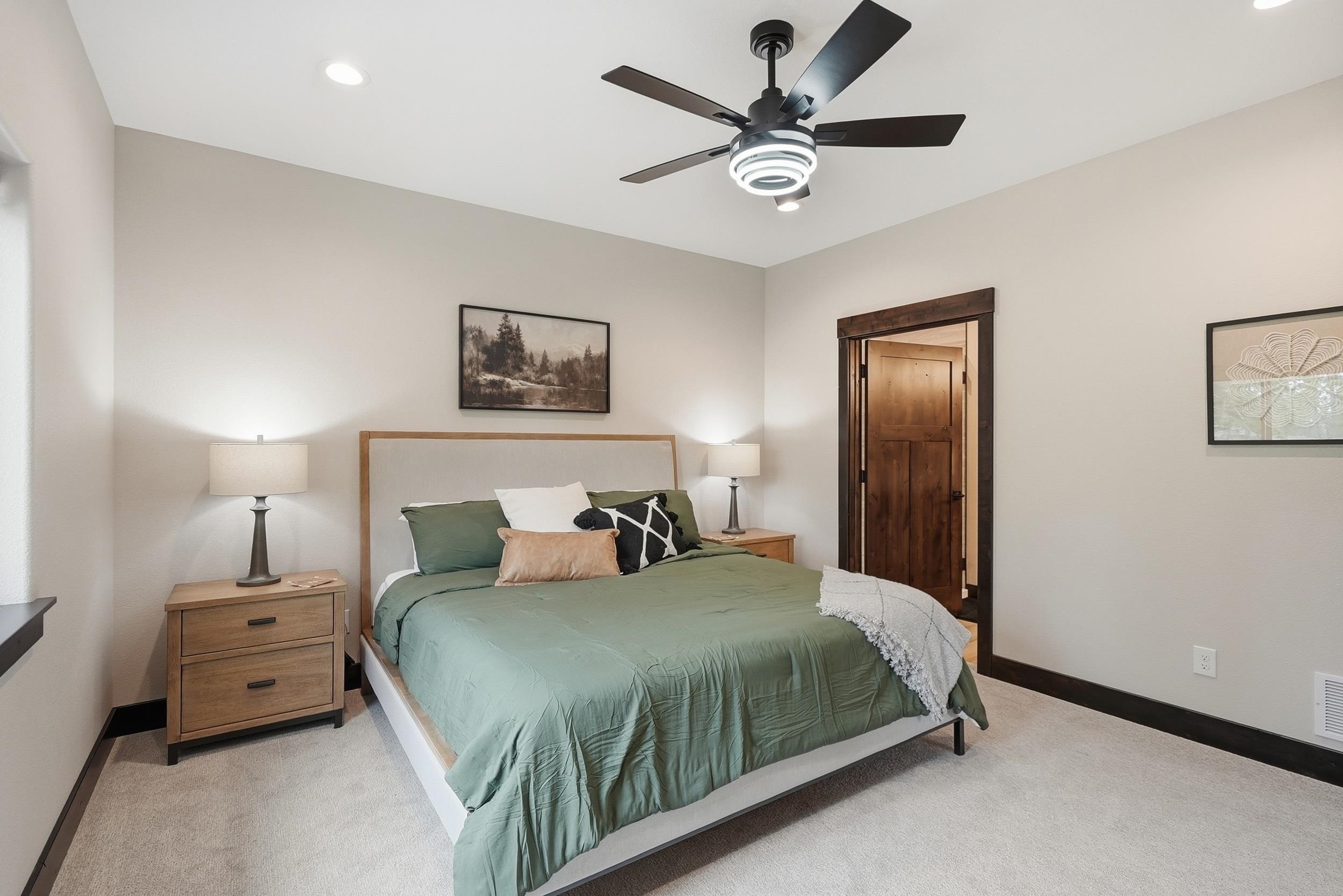11283 Black Forest Road Property Photo 19