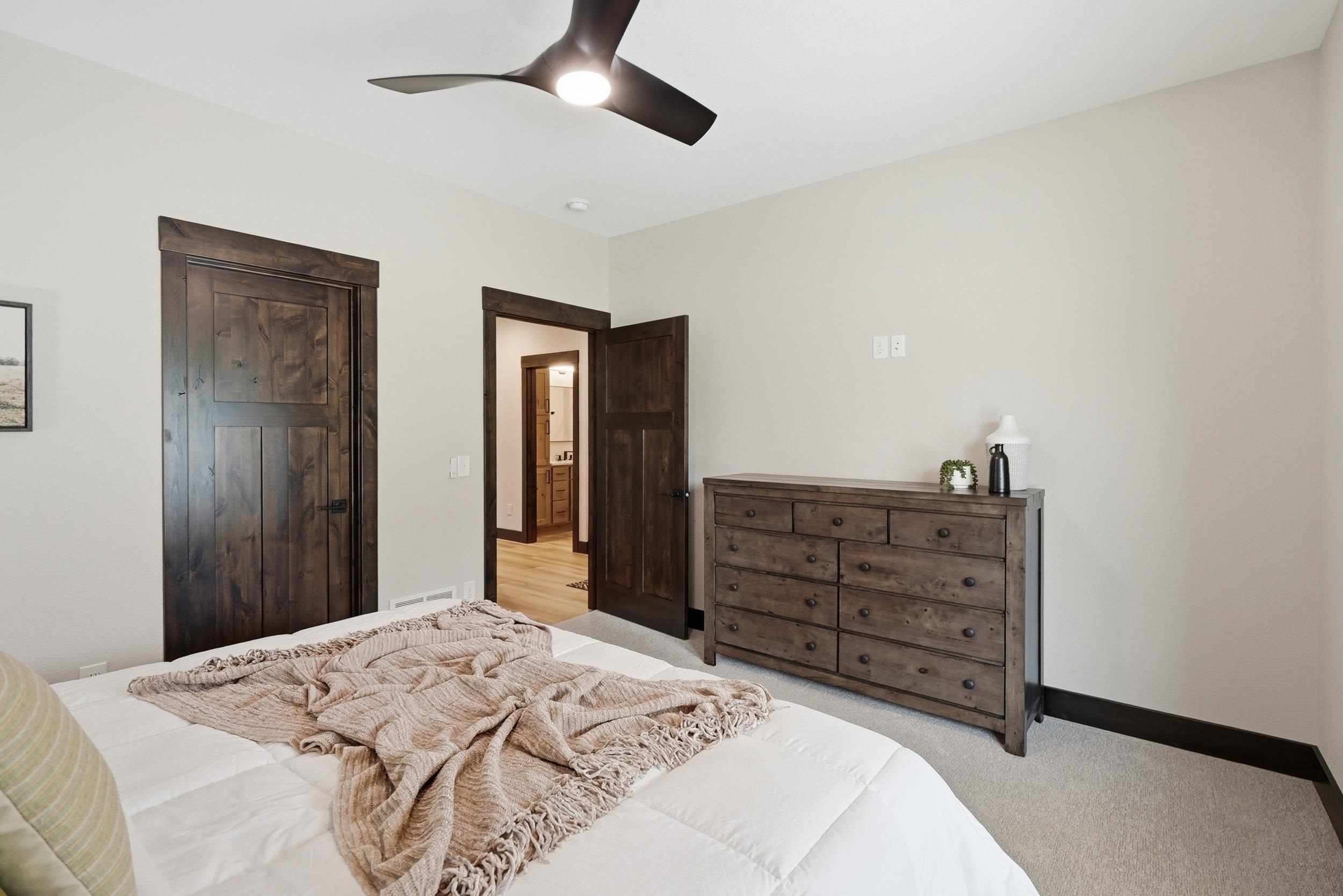 11283 Black Forest Road Property Photo 25