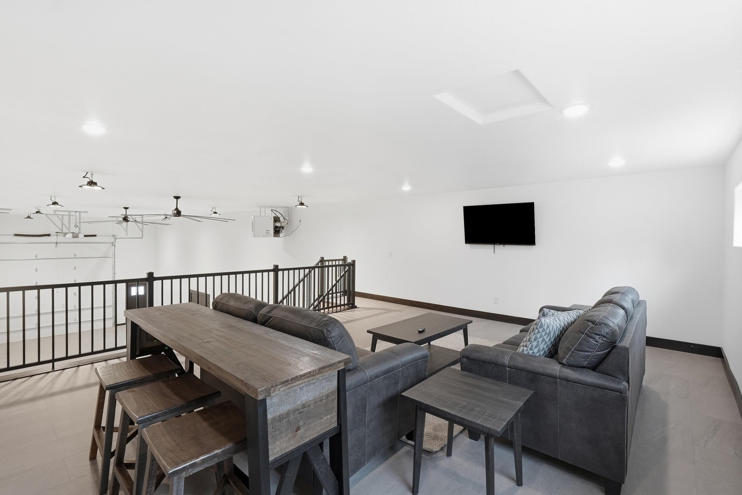 11283 Black Forest Road Property Photo 30