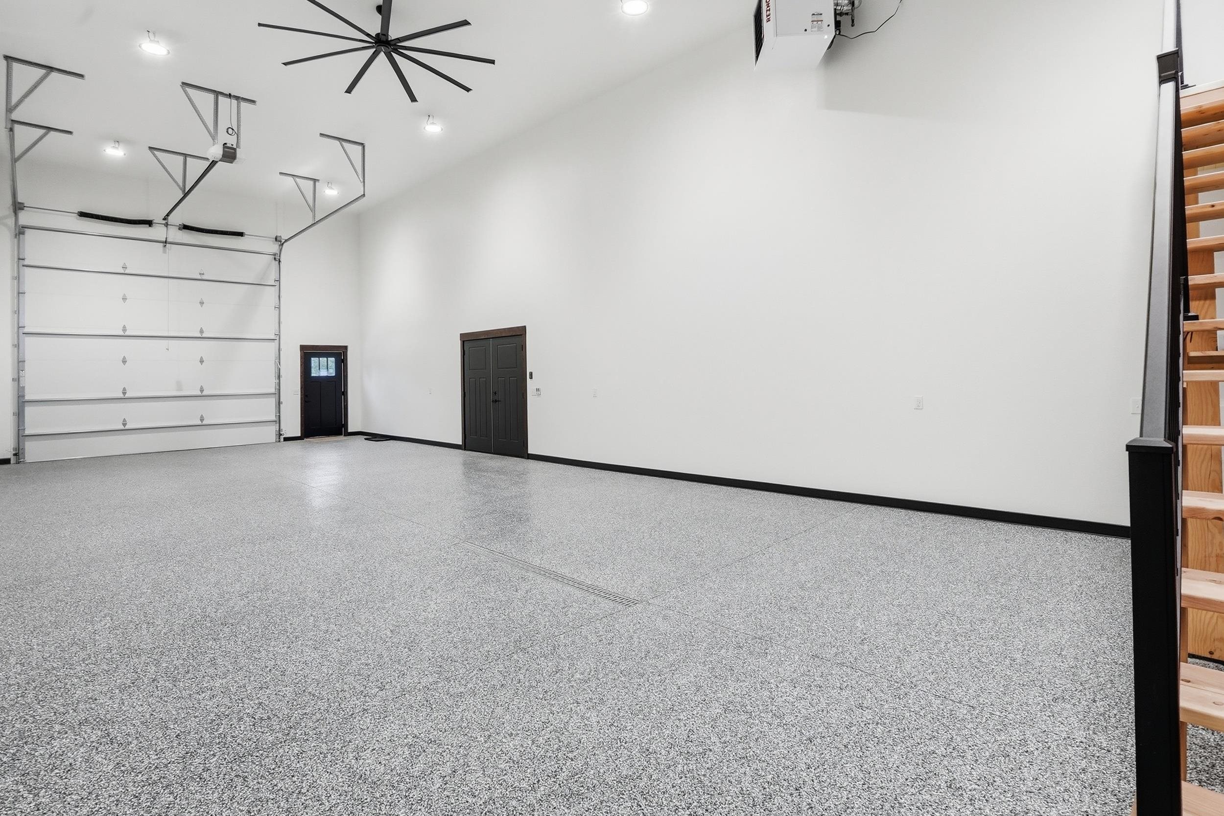 11283 Black Forest Road Property Photo 34
