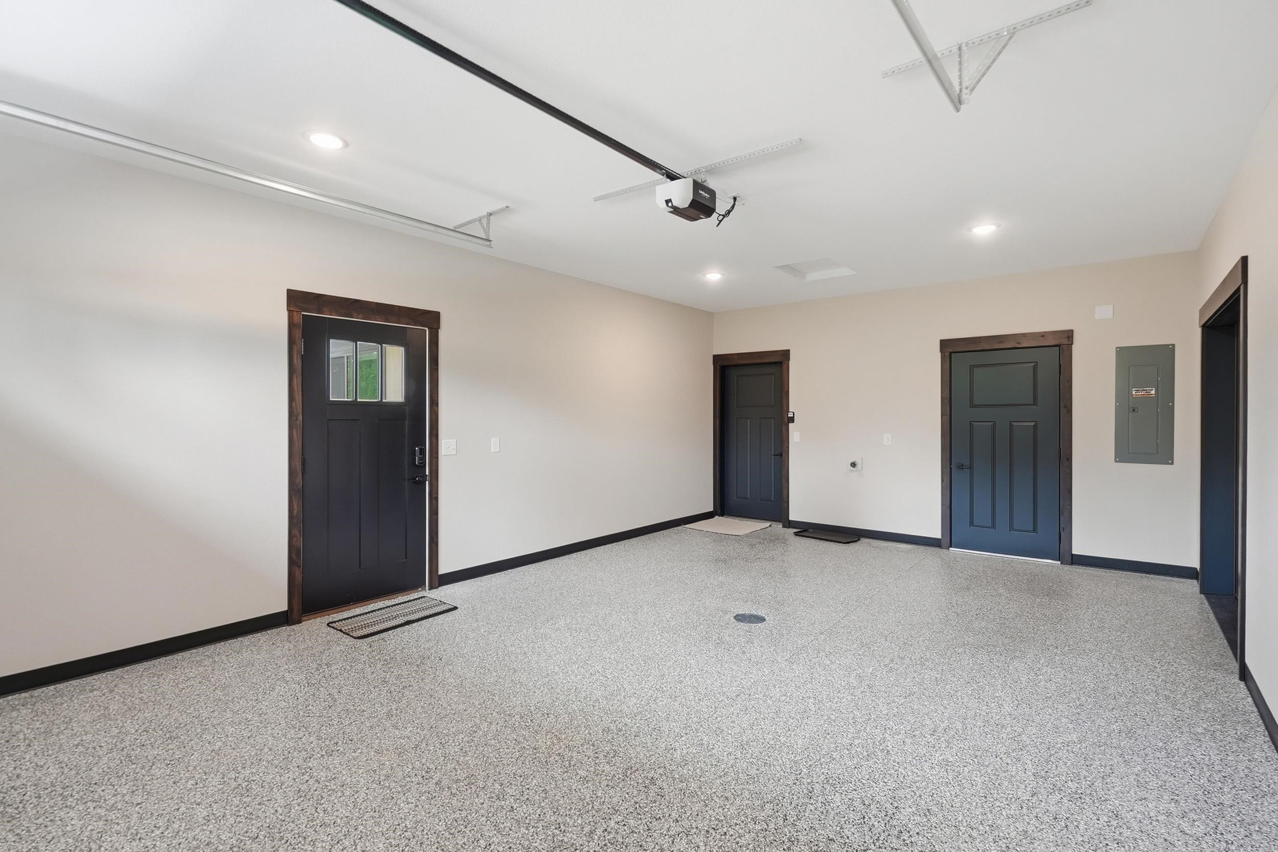 11283 Black Forest Road Property Photo 37