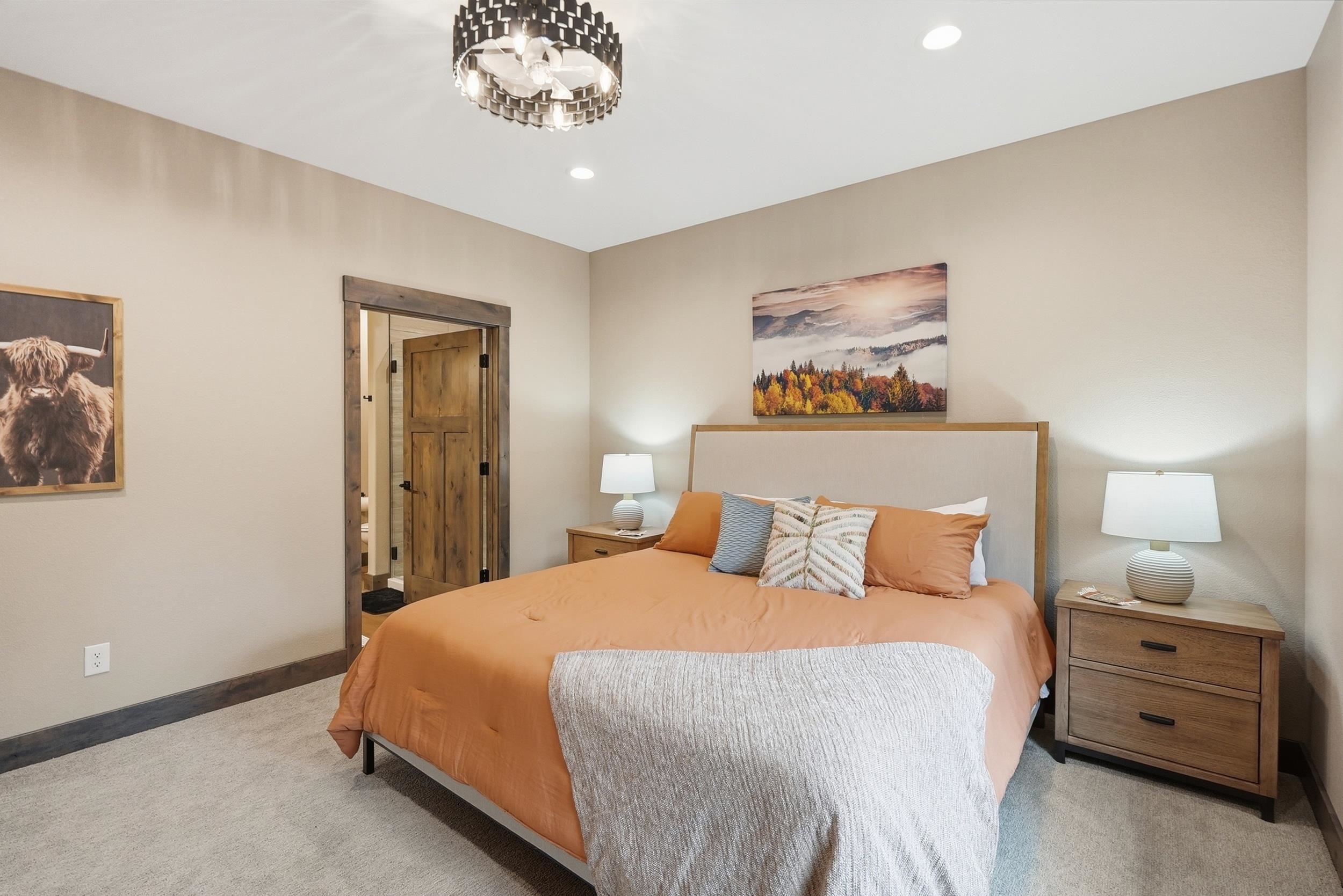11281 Black Forest Road Property Photo 8