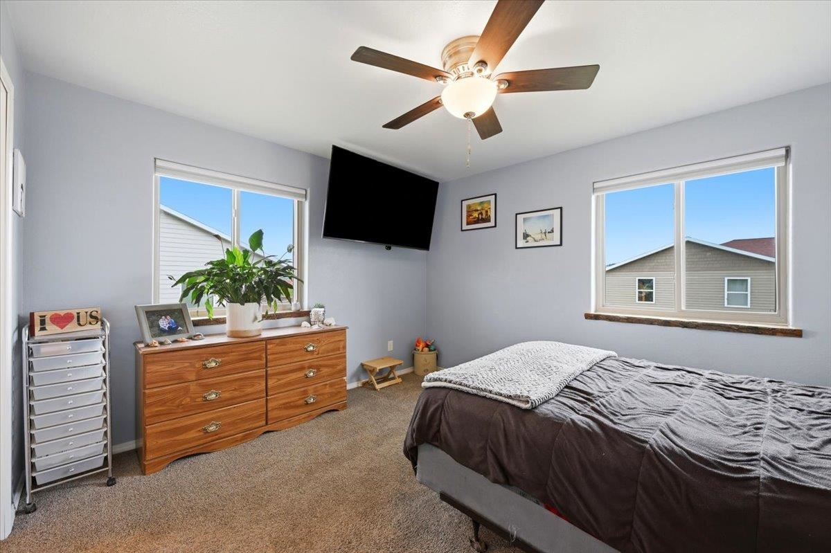 654 Teton Way Property Photo 10