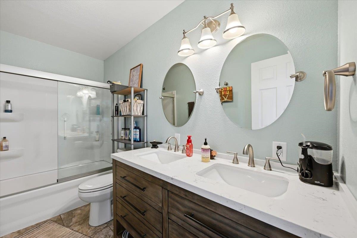 654 Teton Way Property Photo 11