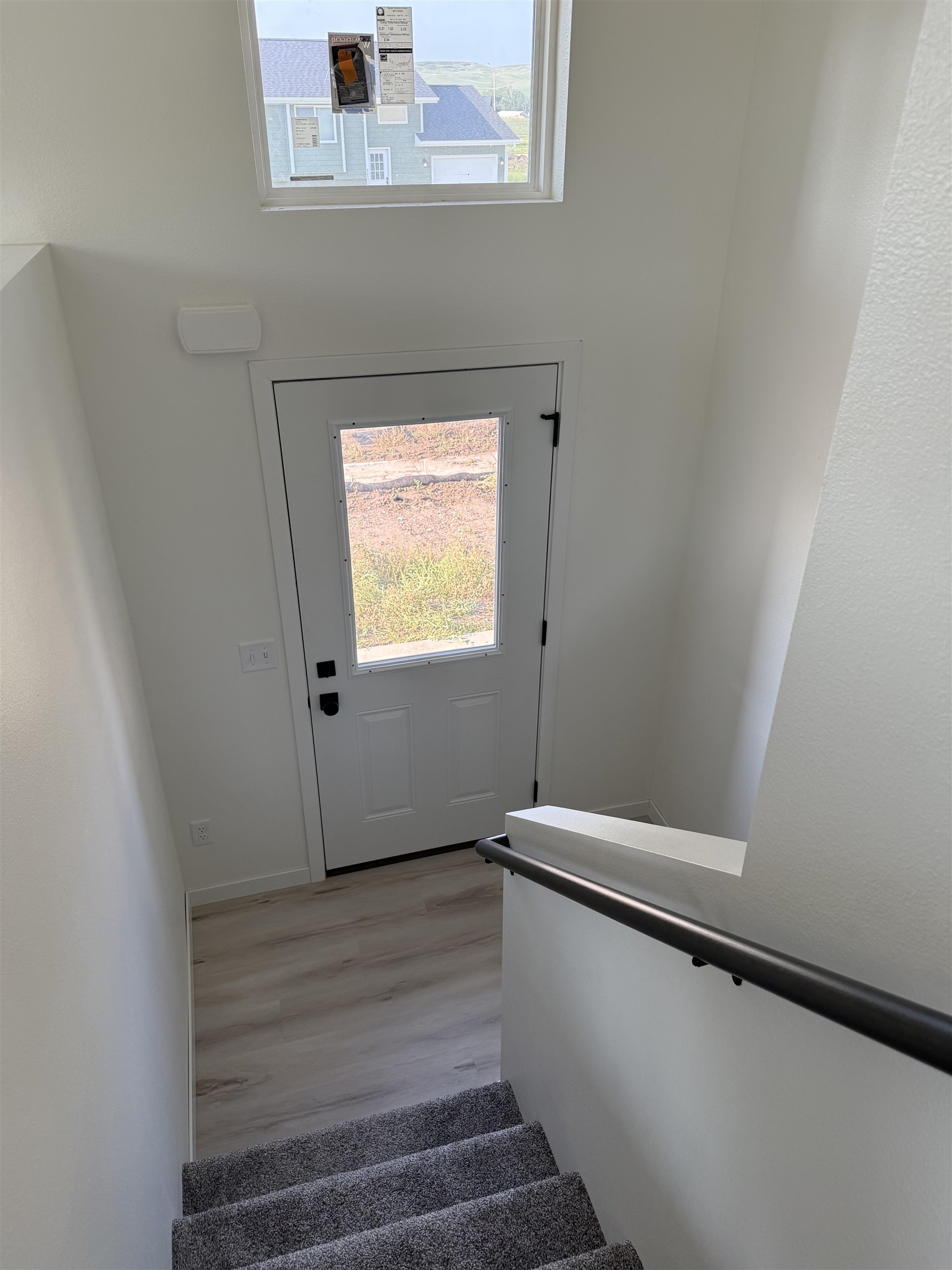 868 Yorktown Blvd. Property Photo 10