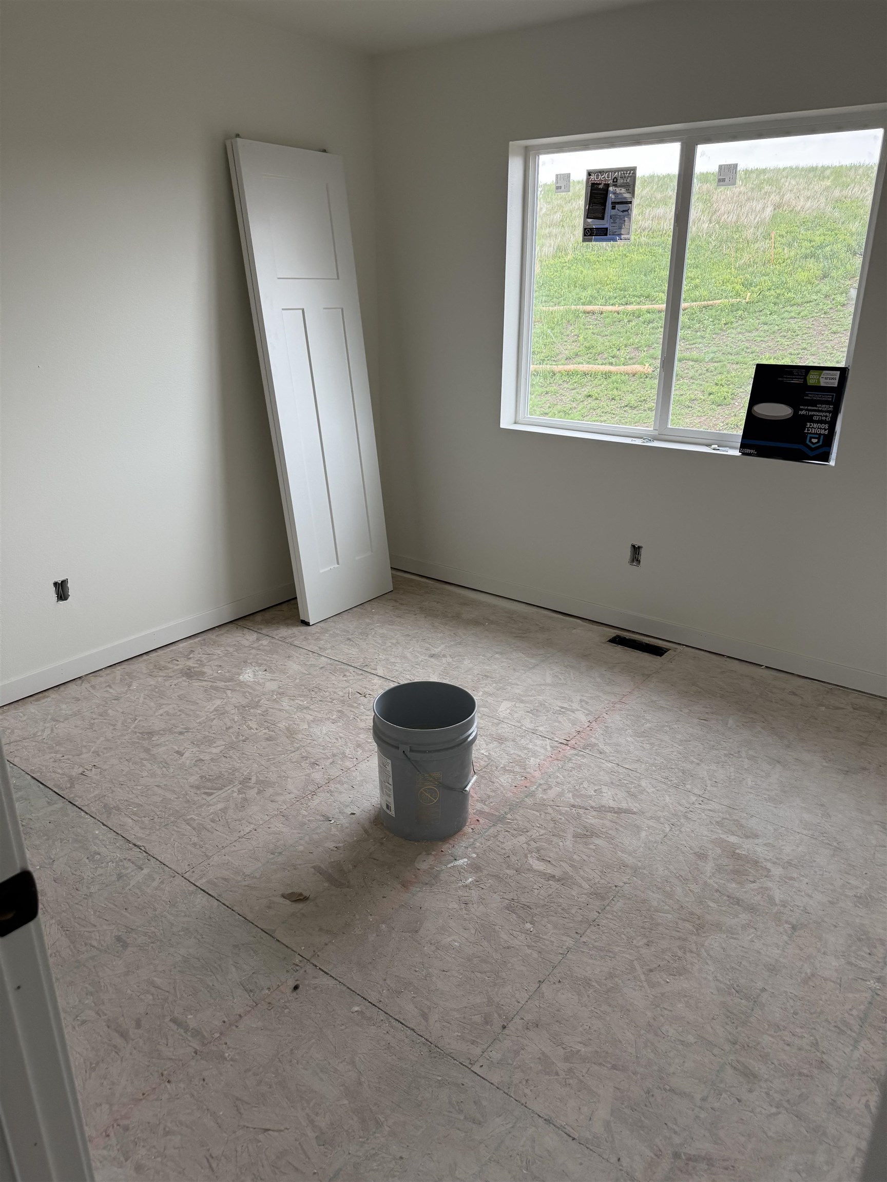 868 Yorktown Blvd. Property Photo 11