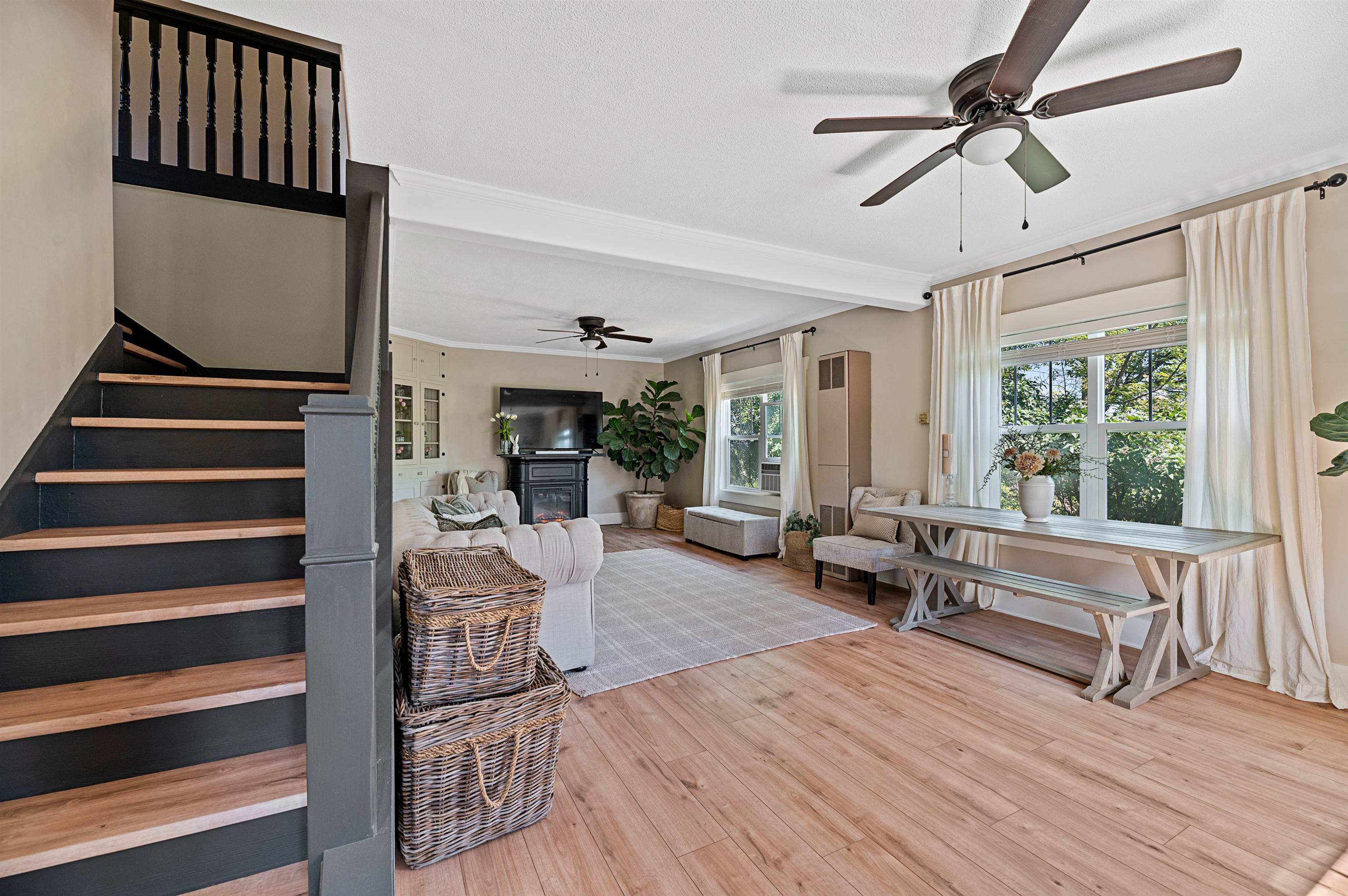 1302 Hooker Street Property Photo 5