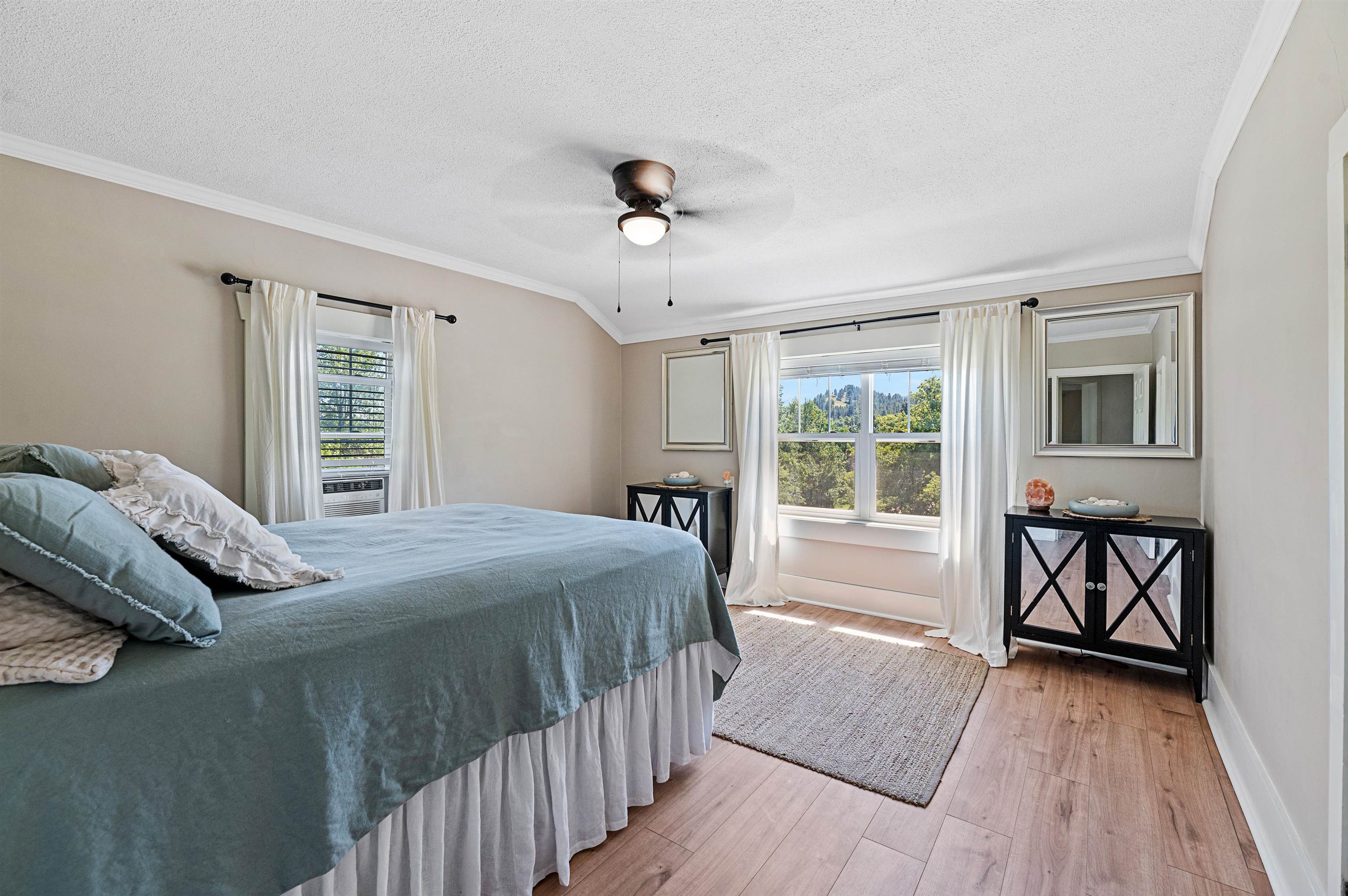 1302 Hooker Street Property Photo 23
