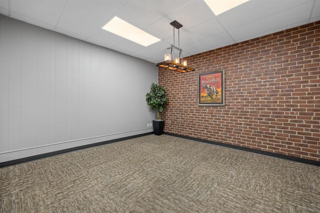 713 6th Avenue Property Photo 2