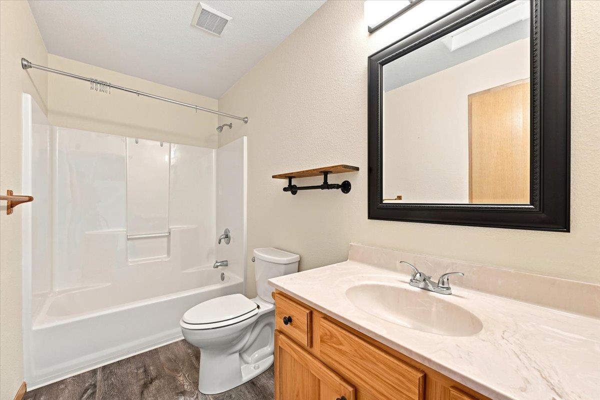 1802 Sugar Creek Place Property Photo 10