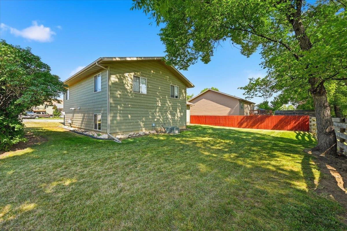 1802 Sugar Creek Place Property Photo 21