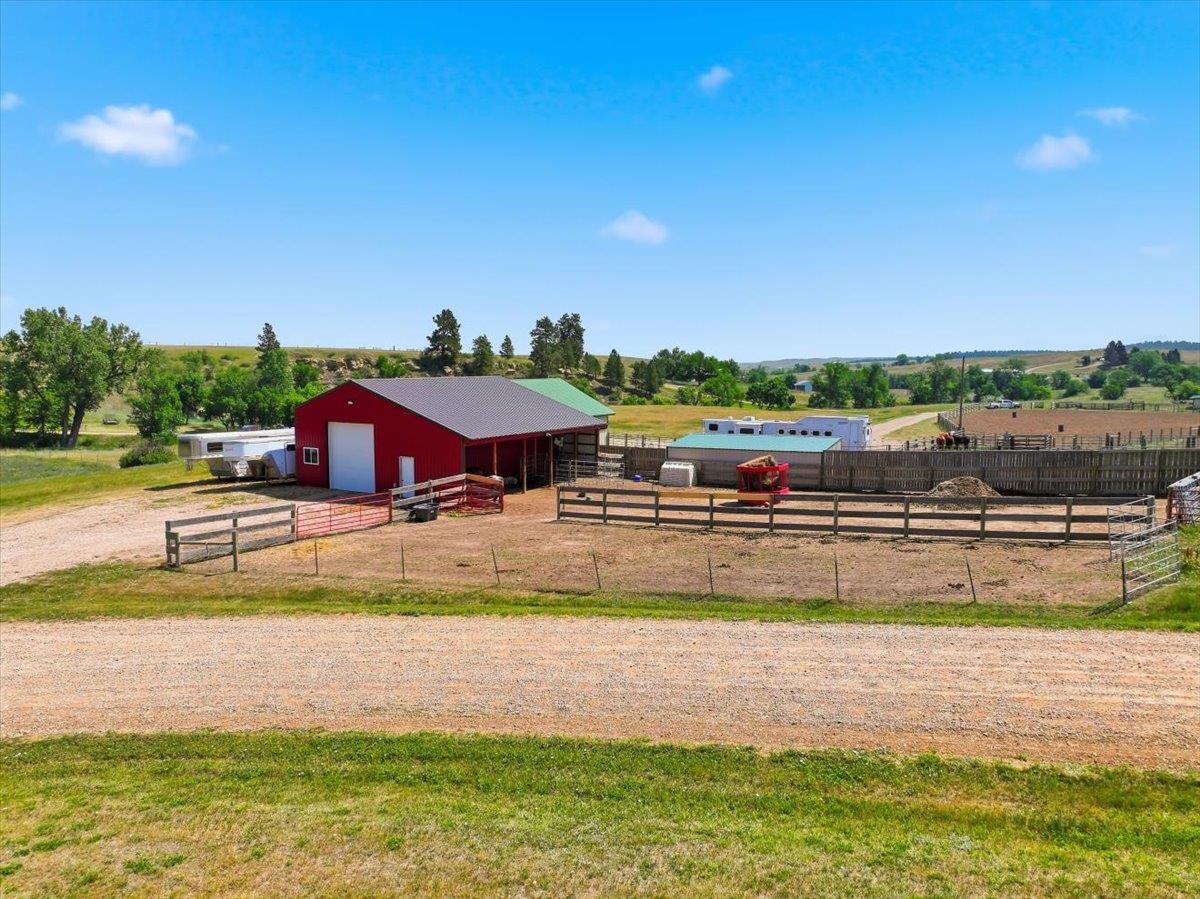 19127 Cattle Drive Property Photo 27