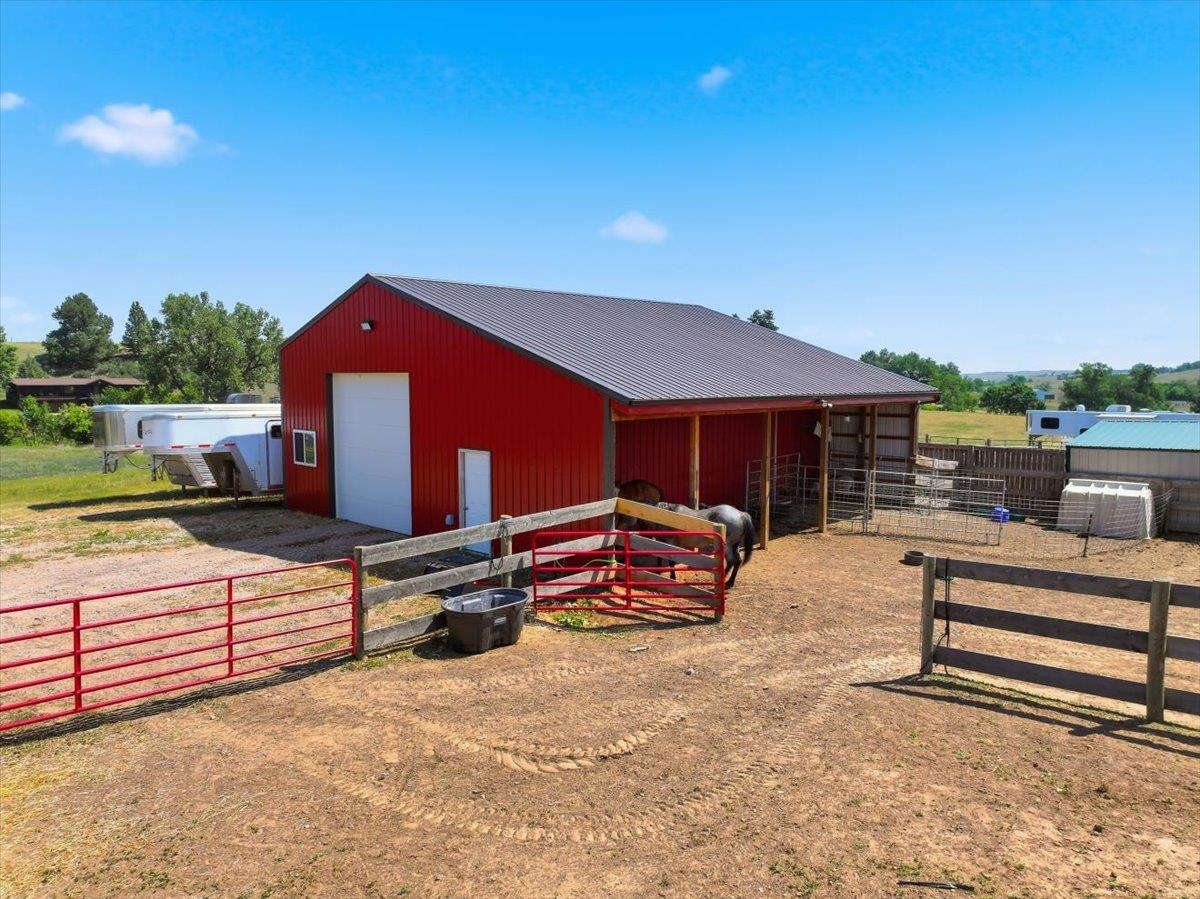 19127 Cattle Drive Property Photo 28
