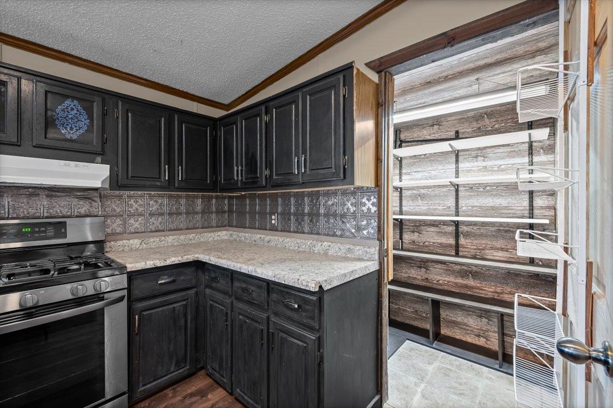 300 E Main Street Property Photo 2