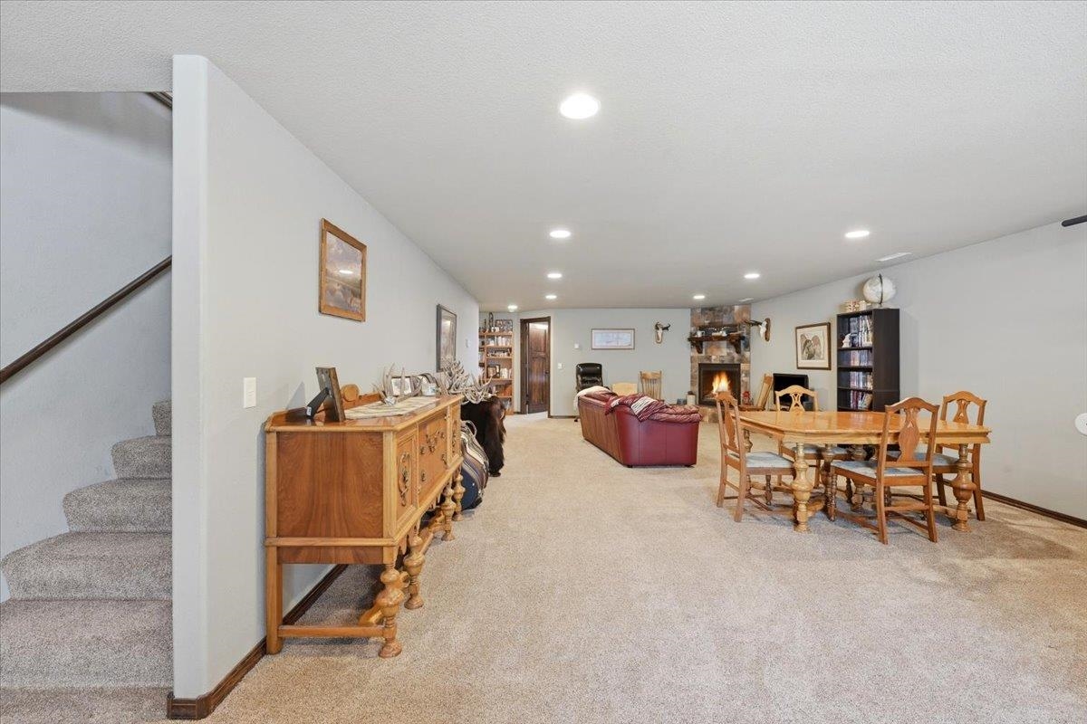 19236 Carriage Circle Property Photo 25