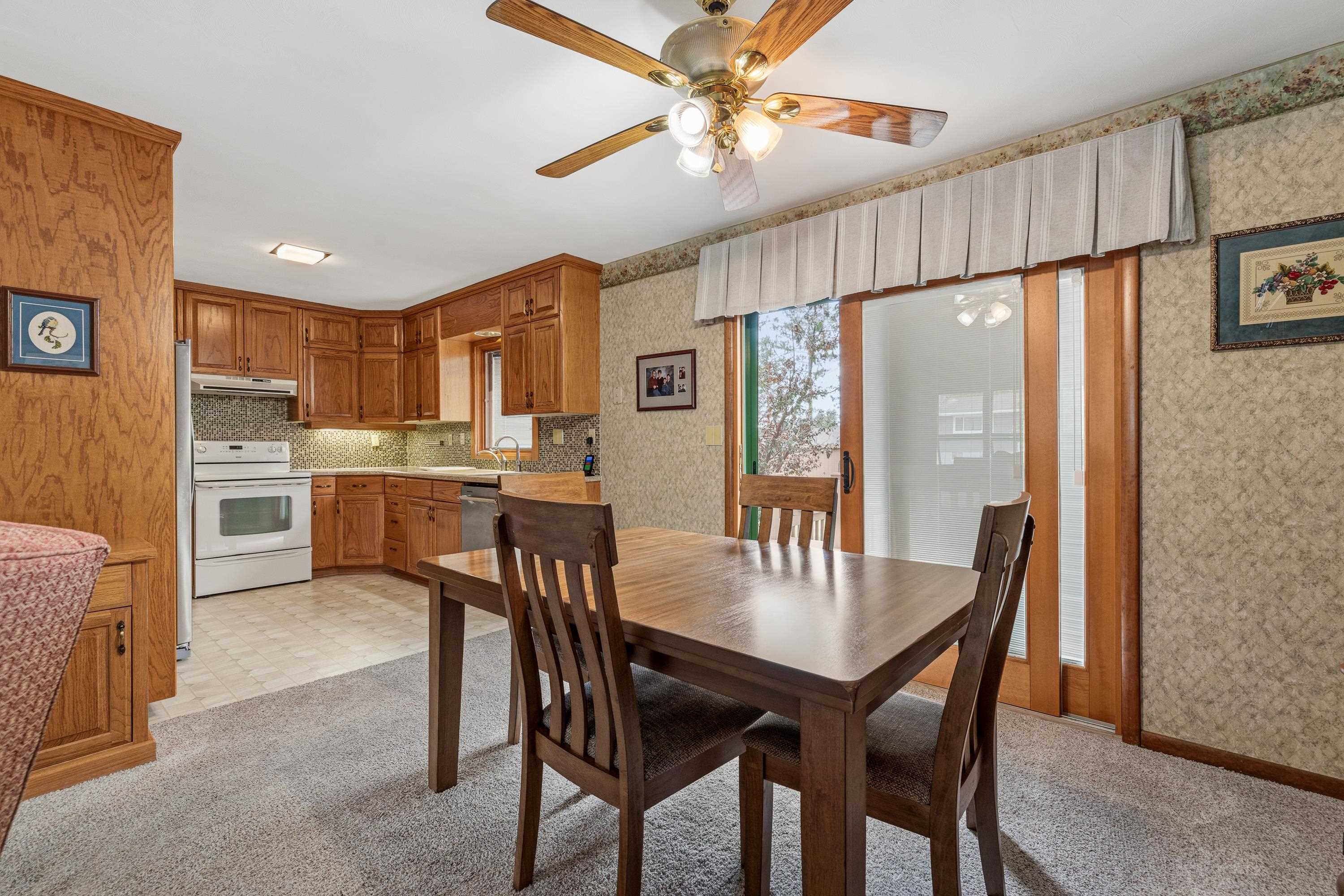 515 Belair Drive Property Photo 4