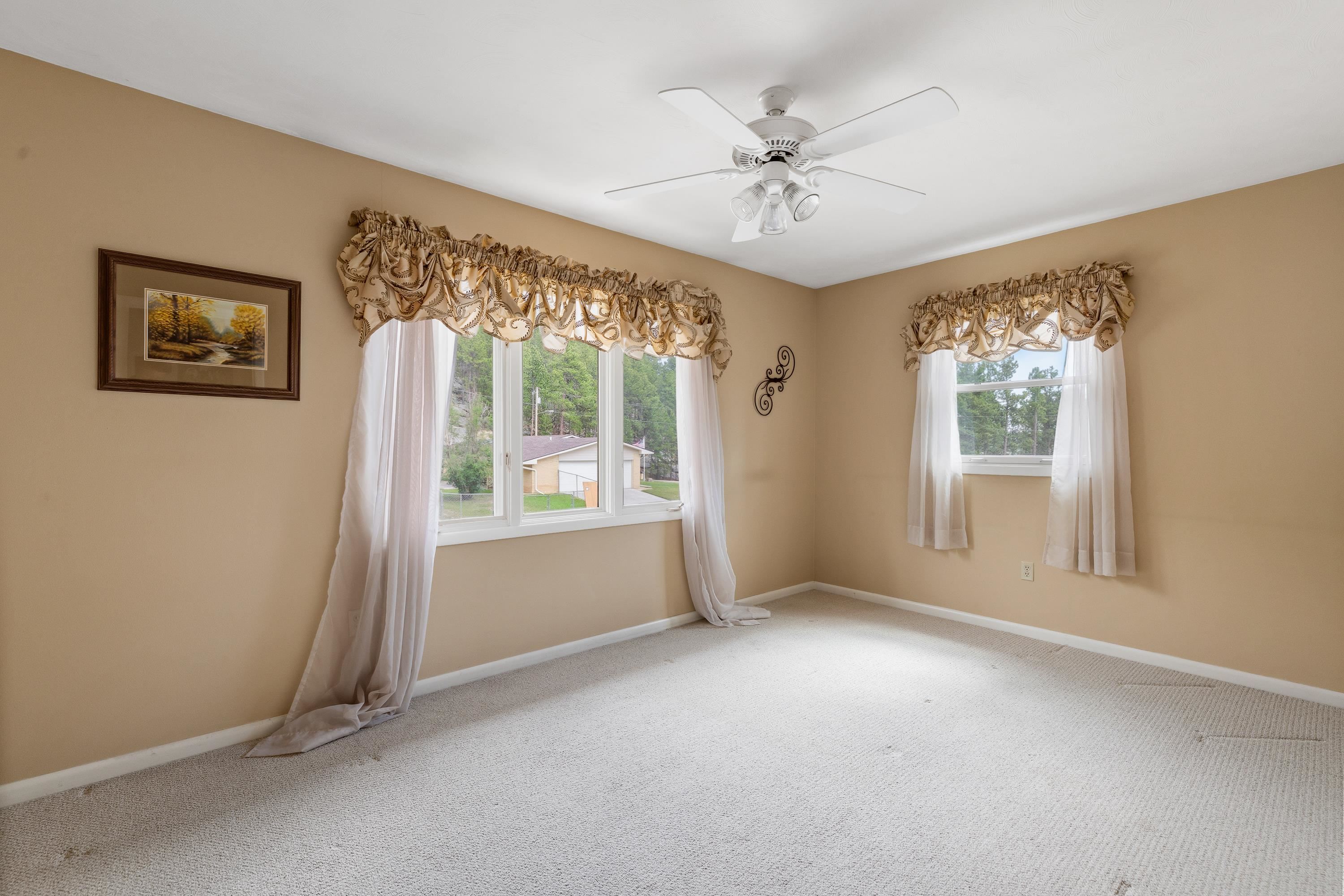 515 Belair Drive Property Photo 13