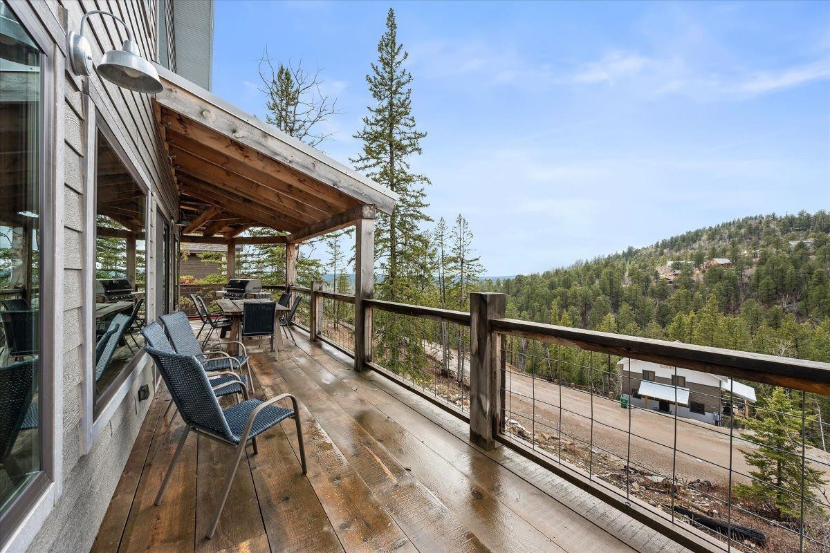 21183 Lost Camp Trail Property Photo 15
