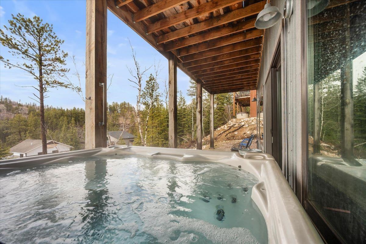 21183 Lost Camp Trail Property Photo 35