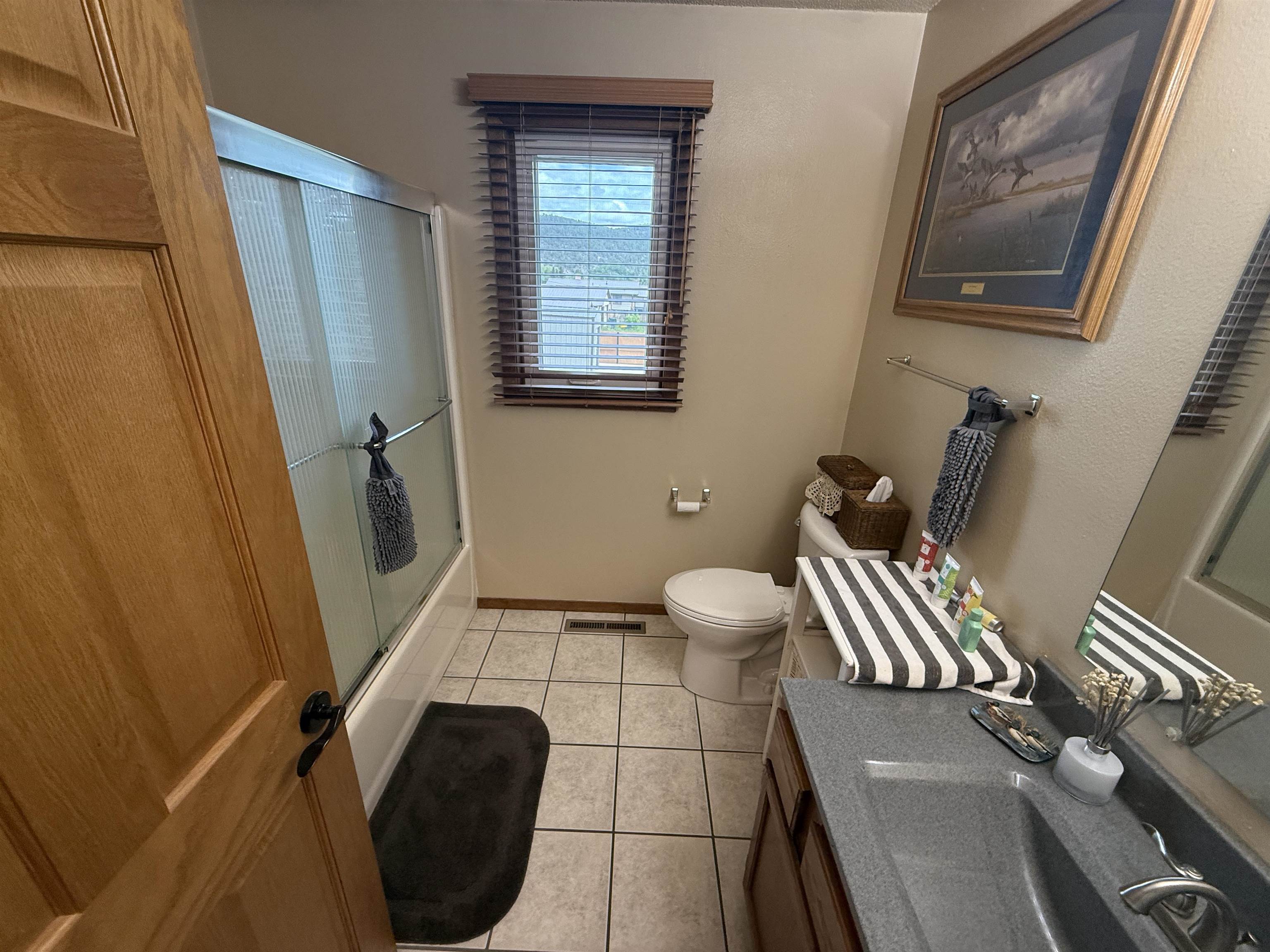 413 E Thompson Street Property Photo 20