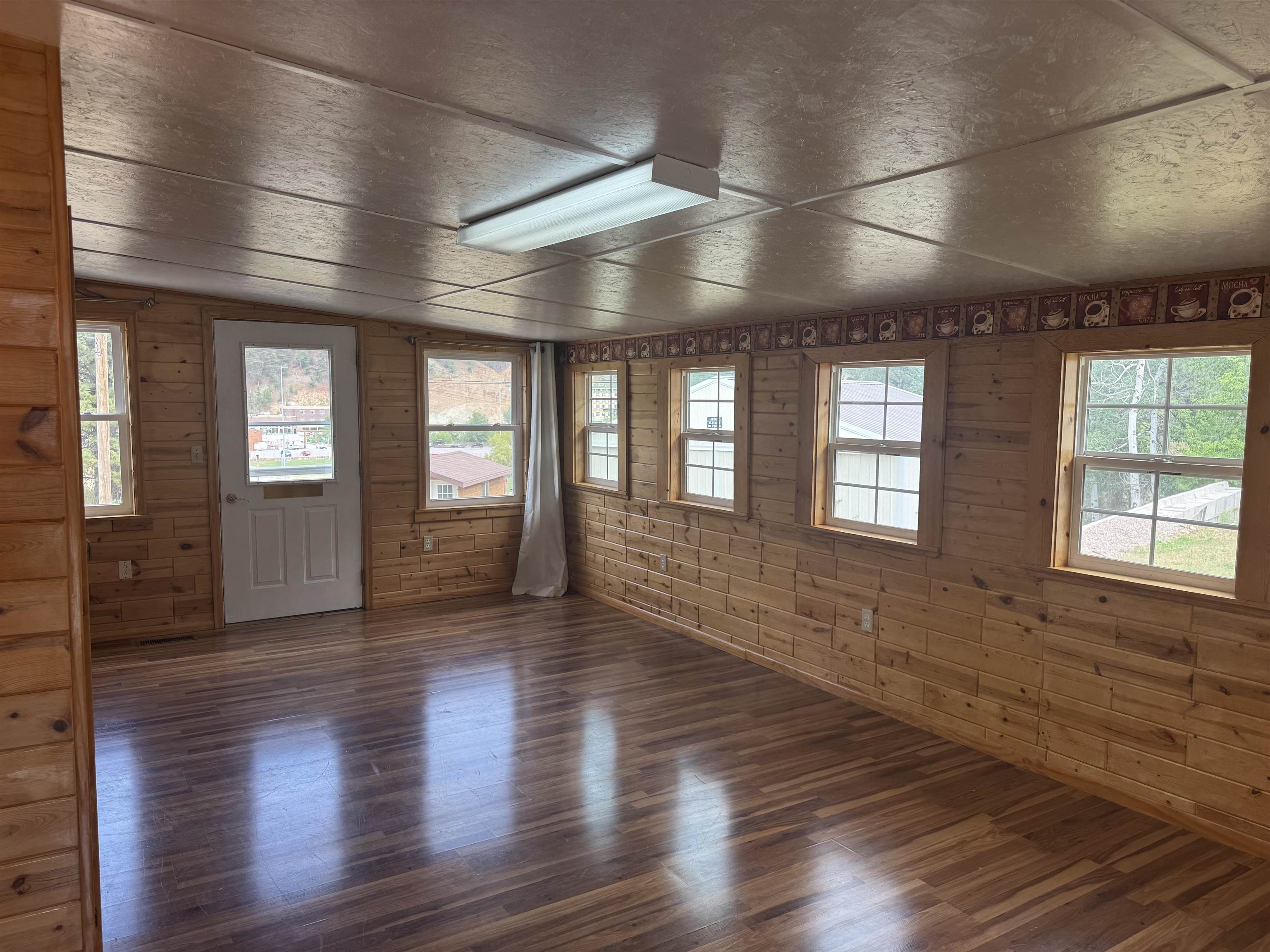 2 Sampson Street Property Photo 10