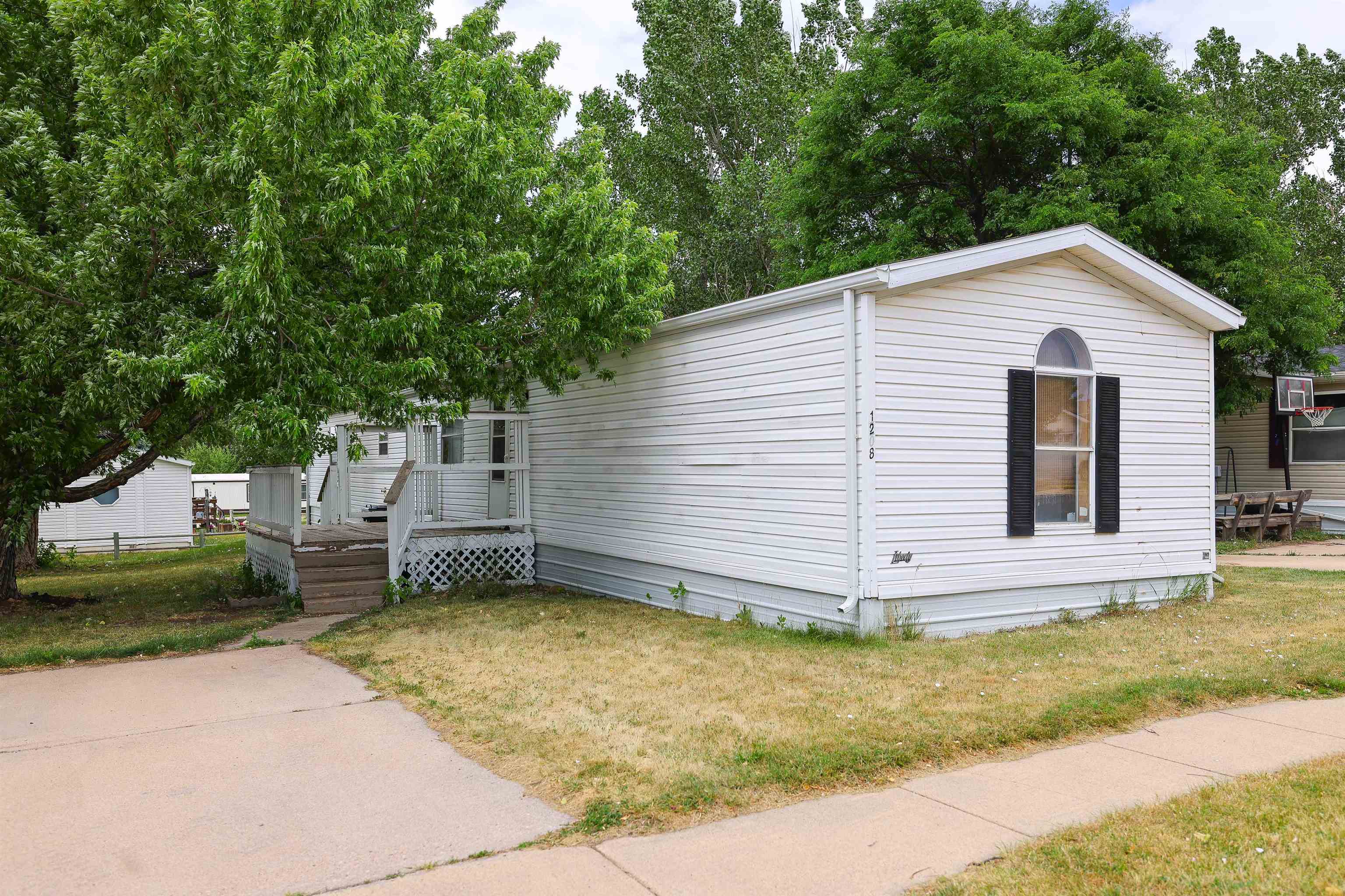 1208 Elkhorn Peak Lane Property Photo 2