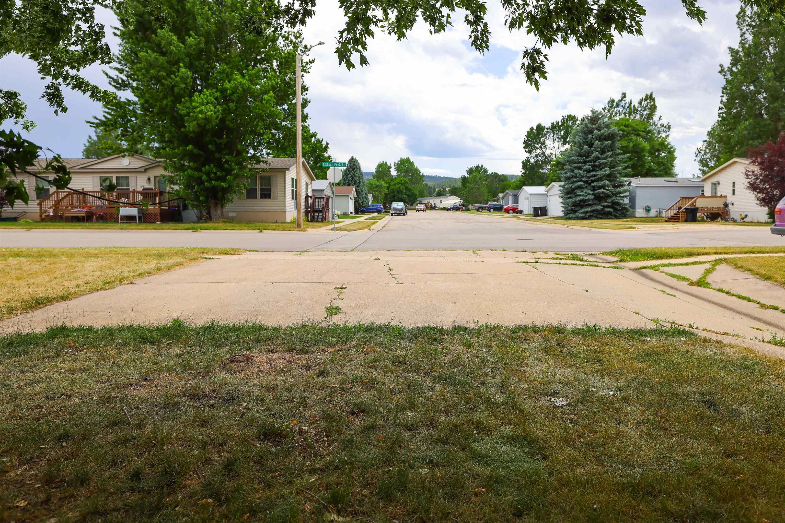 1208 Elkhorn Peak Lane Property Photo 6
