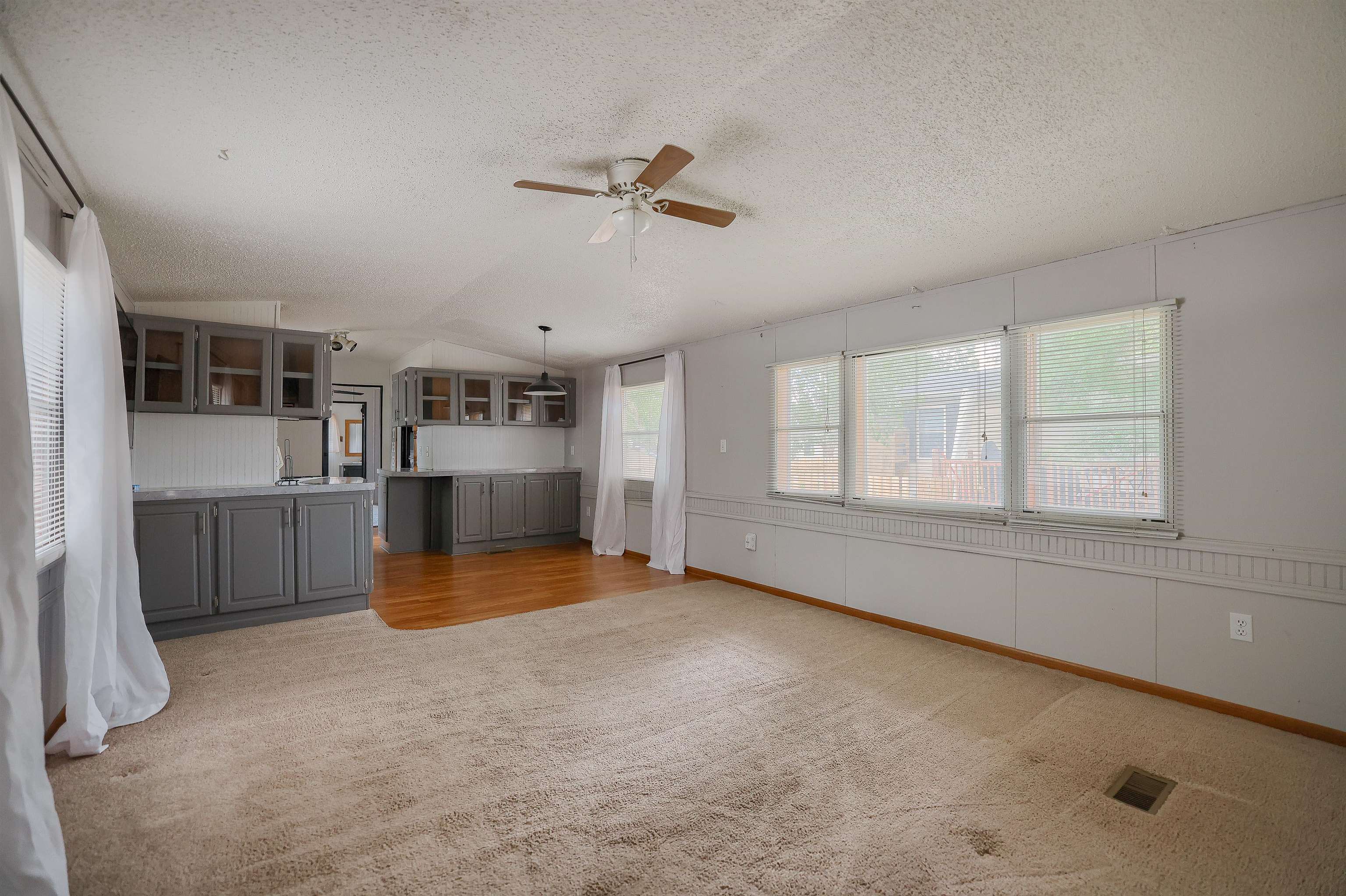 1208 Elkhorn Peak Lane Property Photo 7